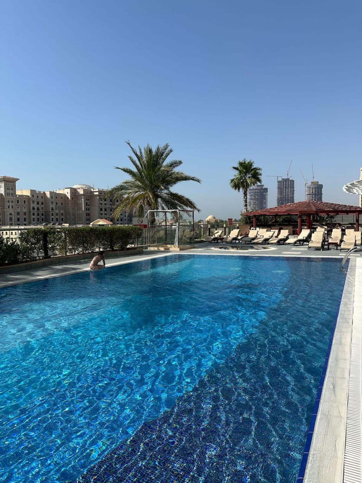 Ocean Heights Palm View 1 Bedroom Appartement *