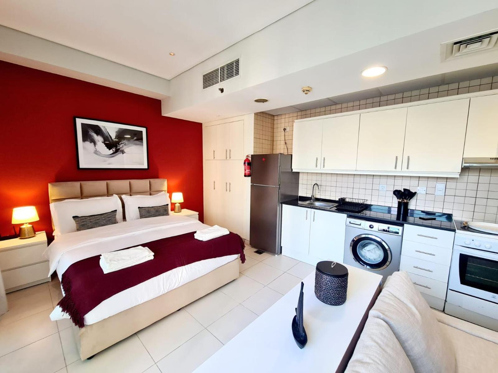 Lägenhet Sunrise Homes - A Cozy Studio Next To Jbr Beach *