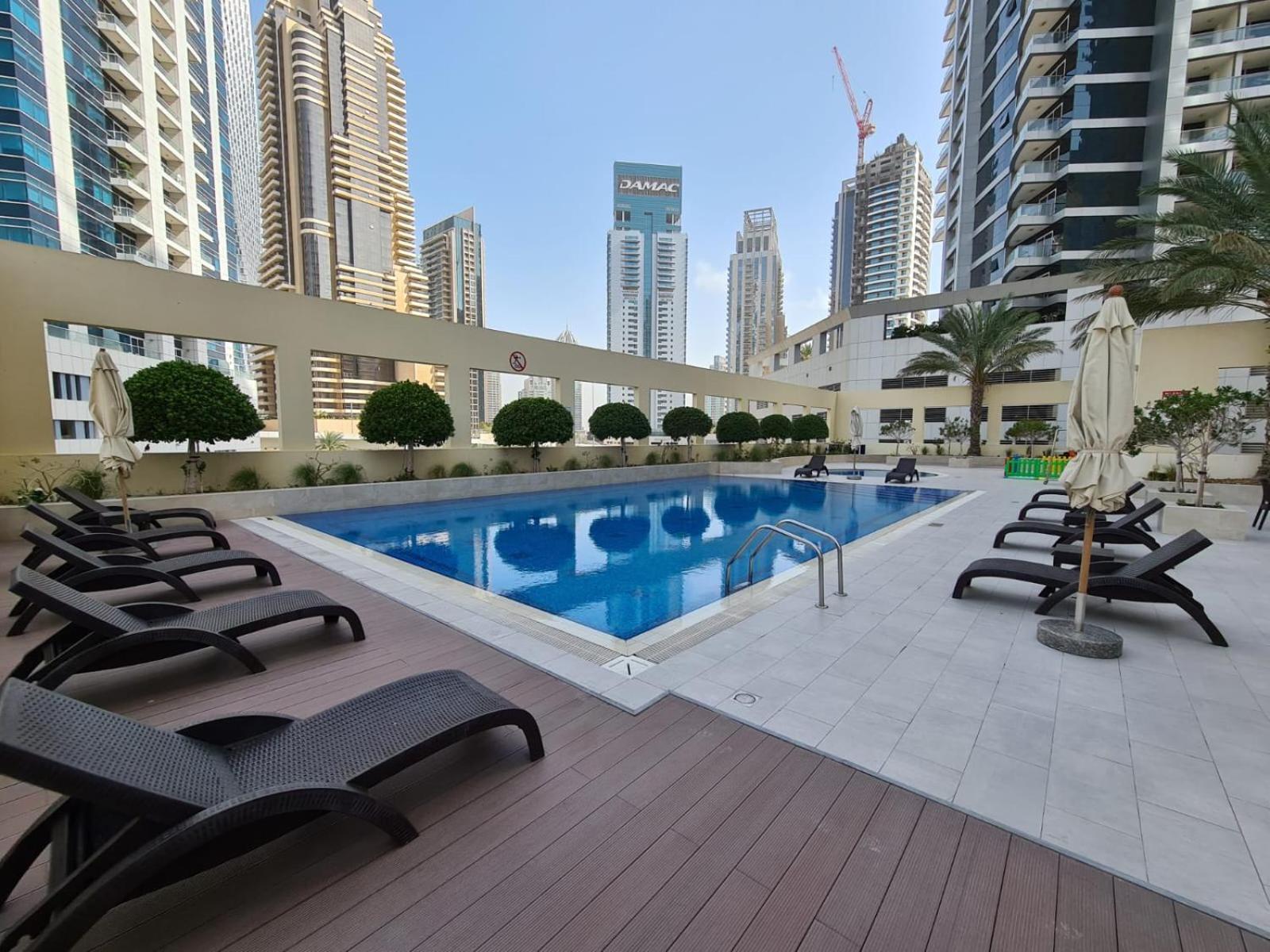 Sunrise Homes - A Cozy Studio Next To Jbr Beach Lägenhet Dubai