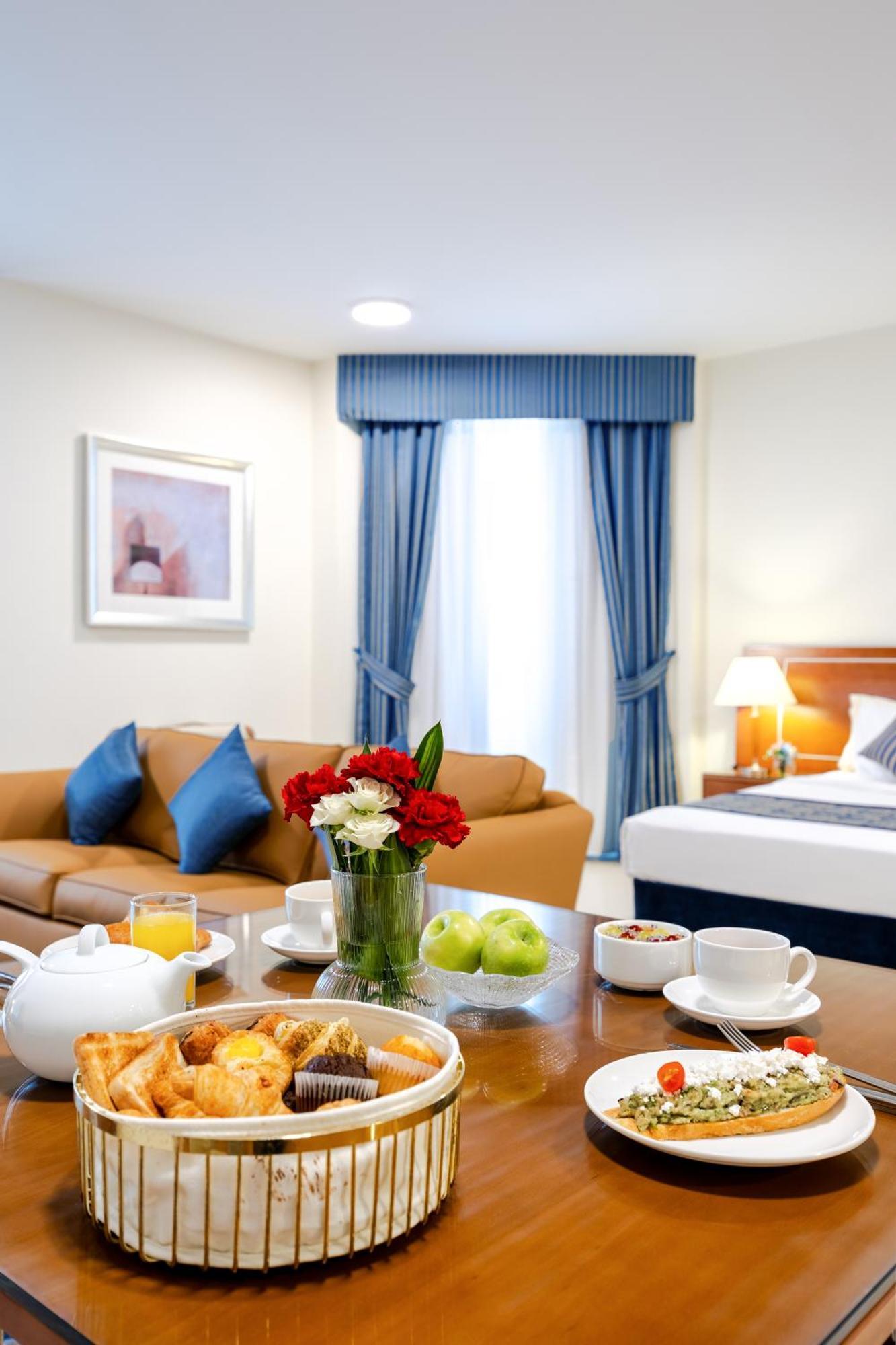 Appart hôtel Golden Sands Bur 3*
