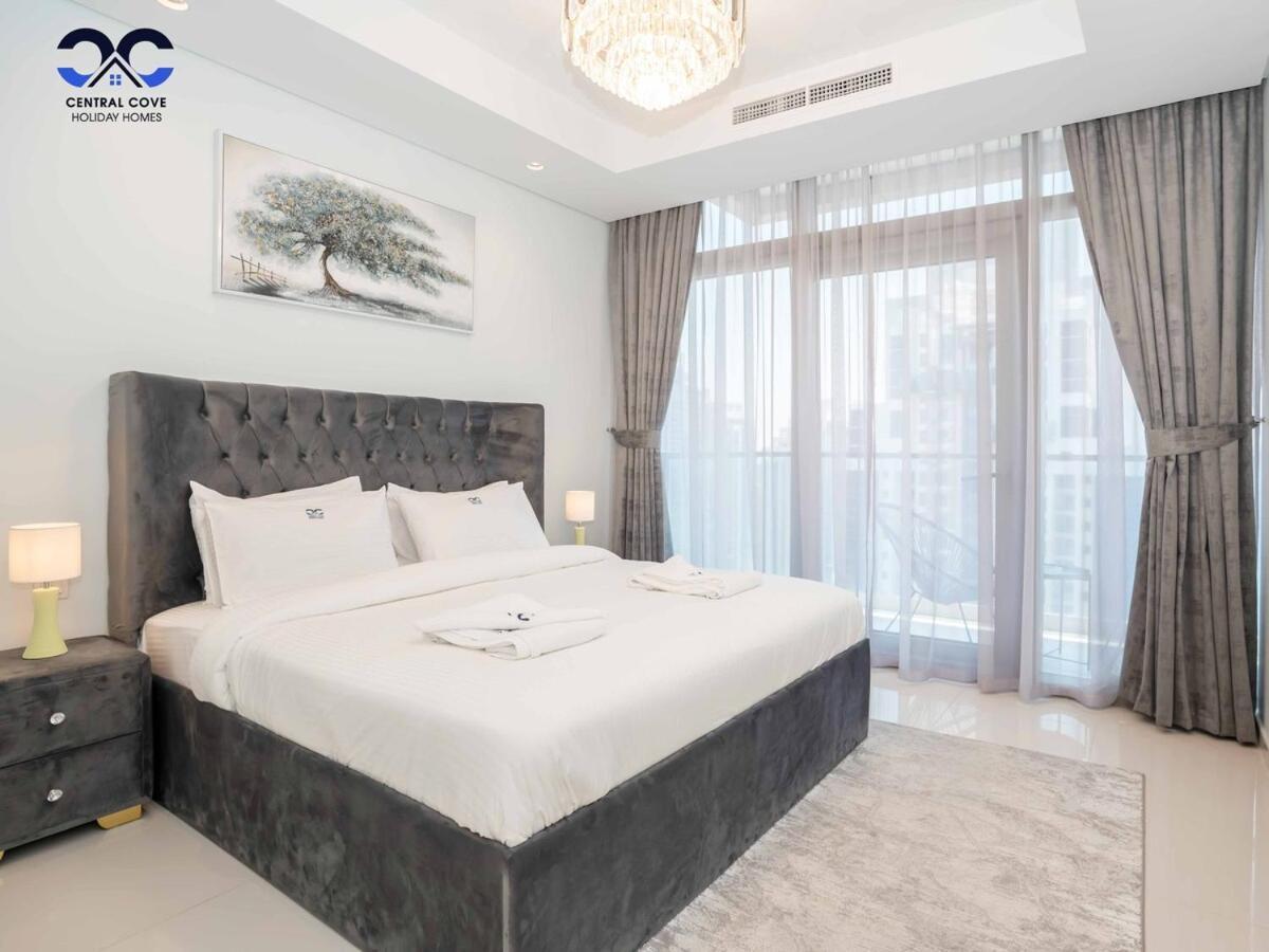 Rooftop Infinity Pool Luxury 2br Burj Khalifa View Downtown Apartamento Dubái