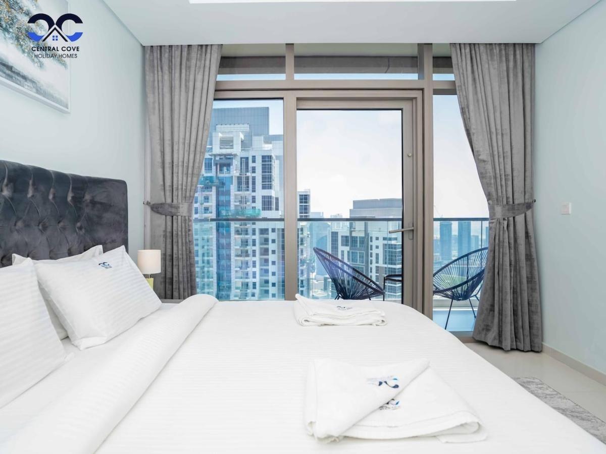 Rooftop Infinity Pool Luxury 2br Burj Khalifa View Downtown Apartamento Dubái