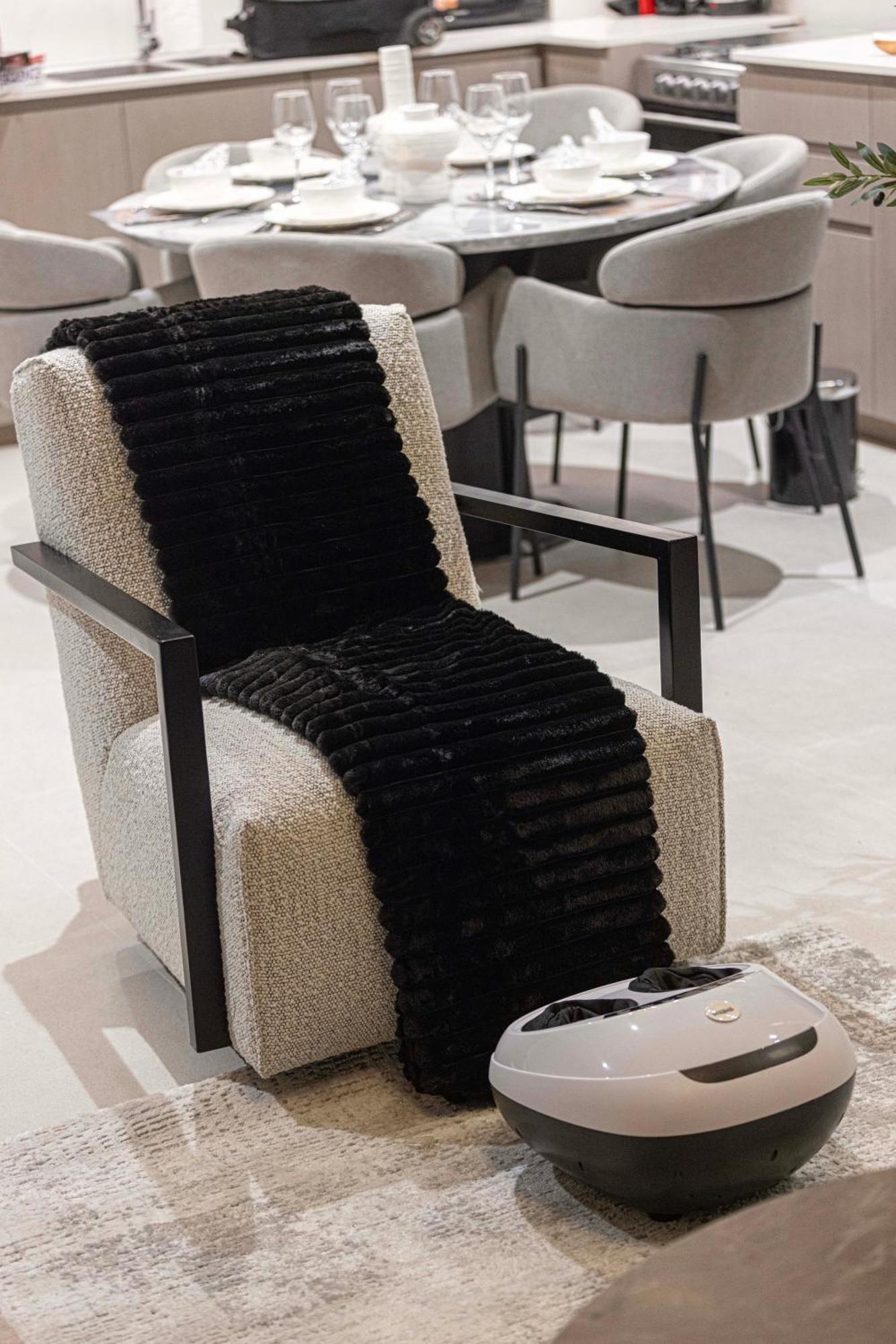 Luxury High Floor Burj Khalifa And Fountain View 5 Minute Walk Mall *