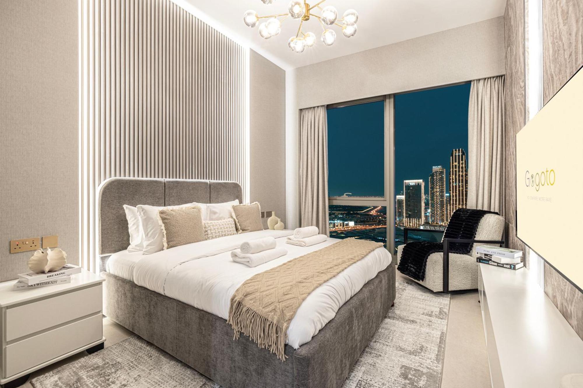 Luxury High Floor Burj Khalifa And Fountain View 5 Minute Walk Mall Dubai