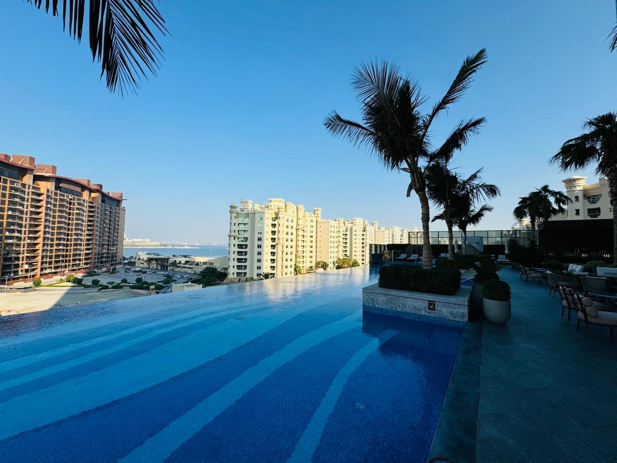 Apartamento Sea View By By St Regis 5 Stars Infinity Pool Dubái