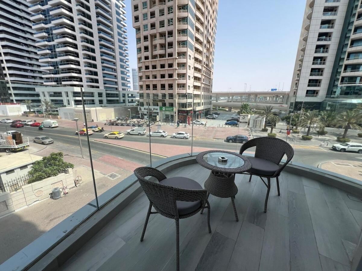 Appartement Cozy Flat Close To From And Metro Dubai