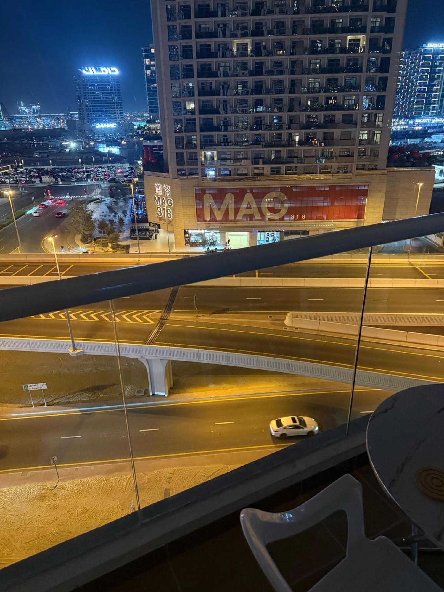 5 Min To Mall Downtown Gasthof Dubai
