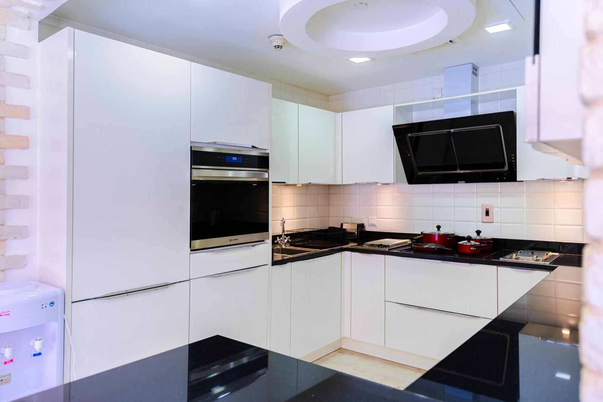 Contemporary 1 Bedroom 10 Minutes Walk To Mall Near Burj Khalifa Apartament *