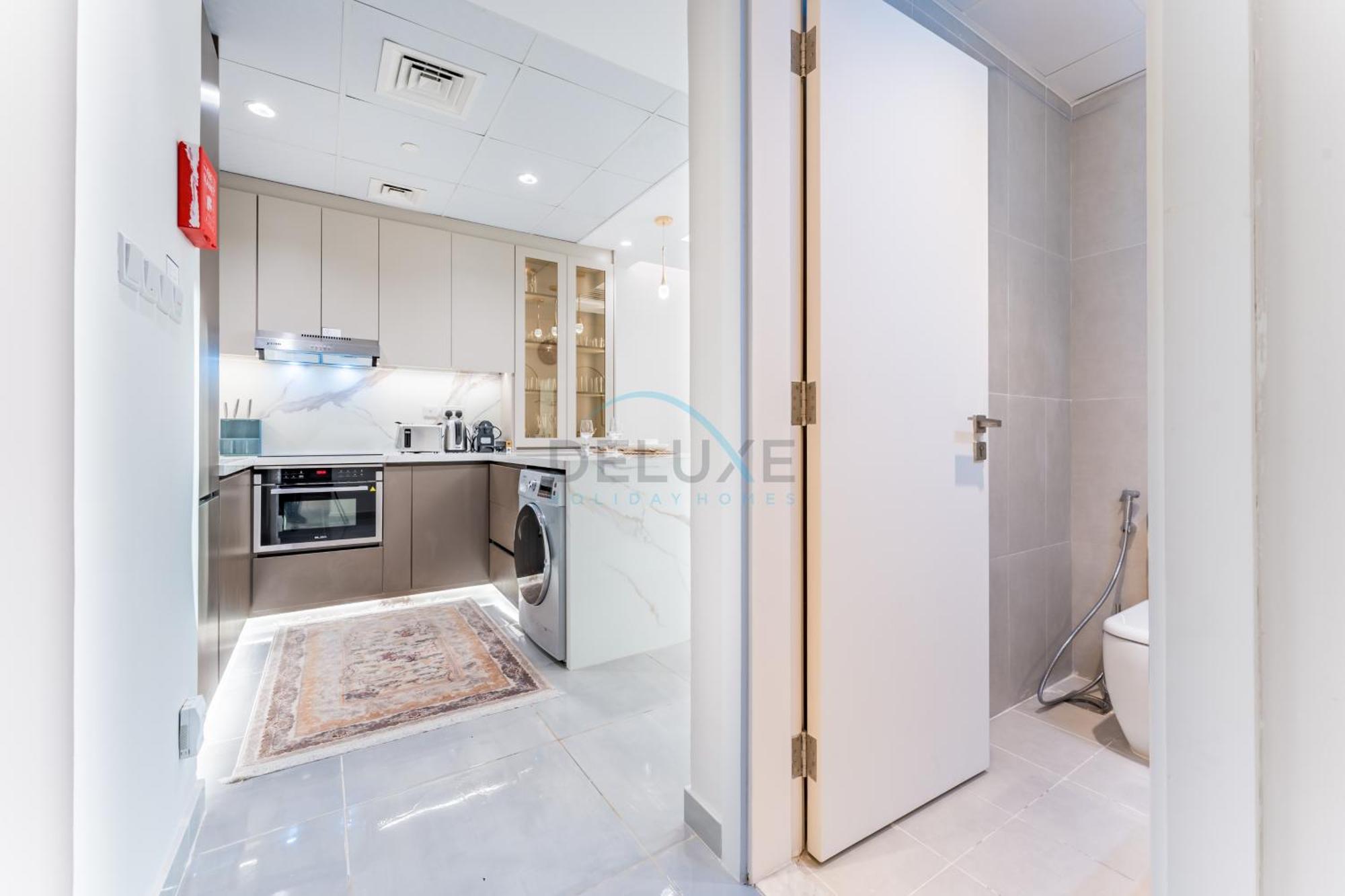 Appartement View 1br With Private Balcony Near Golf Clubs, Centurion Onyx, Nad Al Sheba By Deluxe Homes