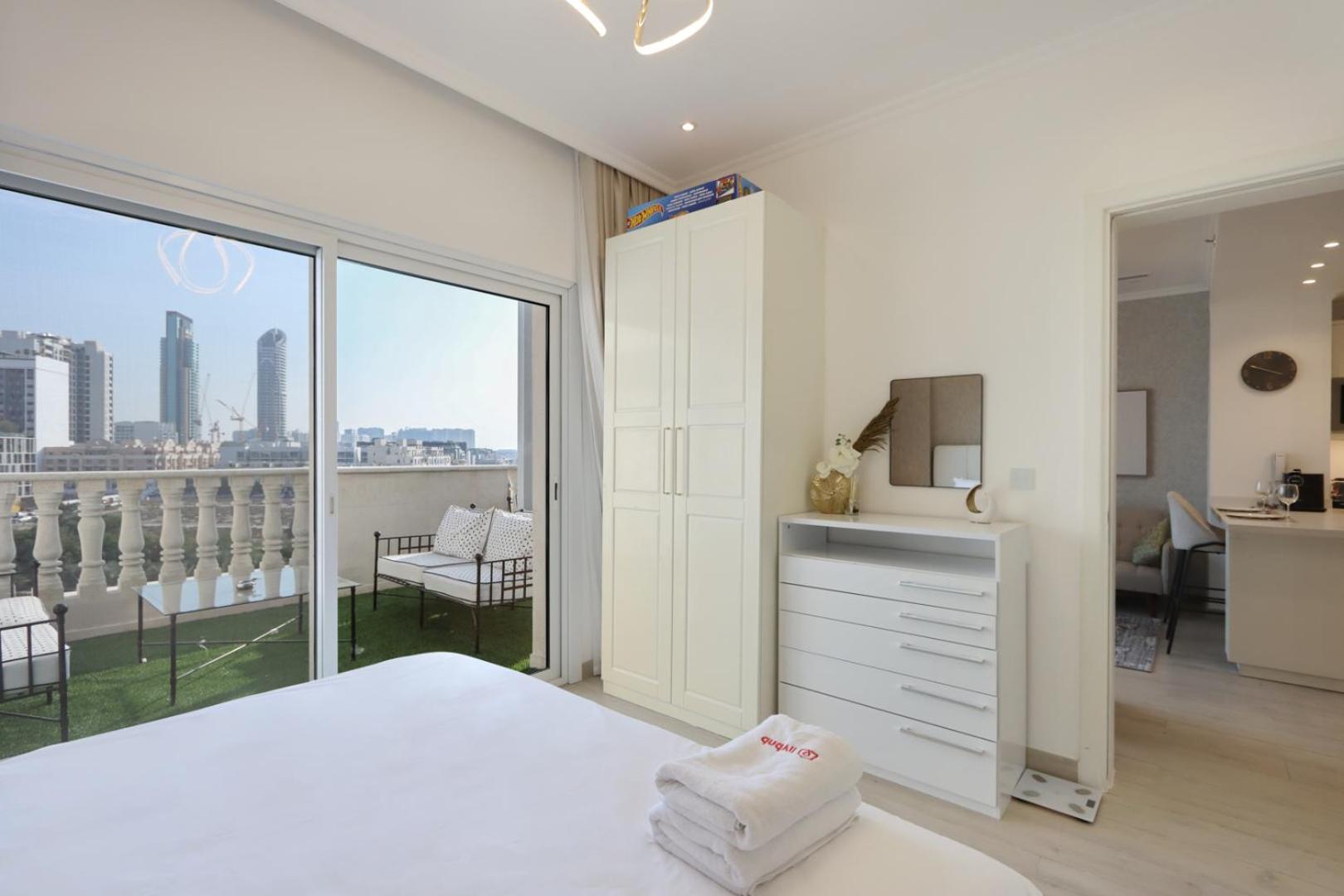 Livbnb - Homey 1b With Spacious Terrace In District 14, Jvc Lägenhet *