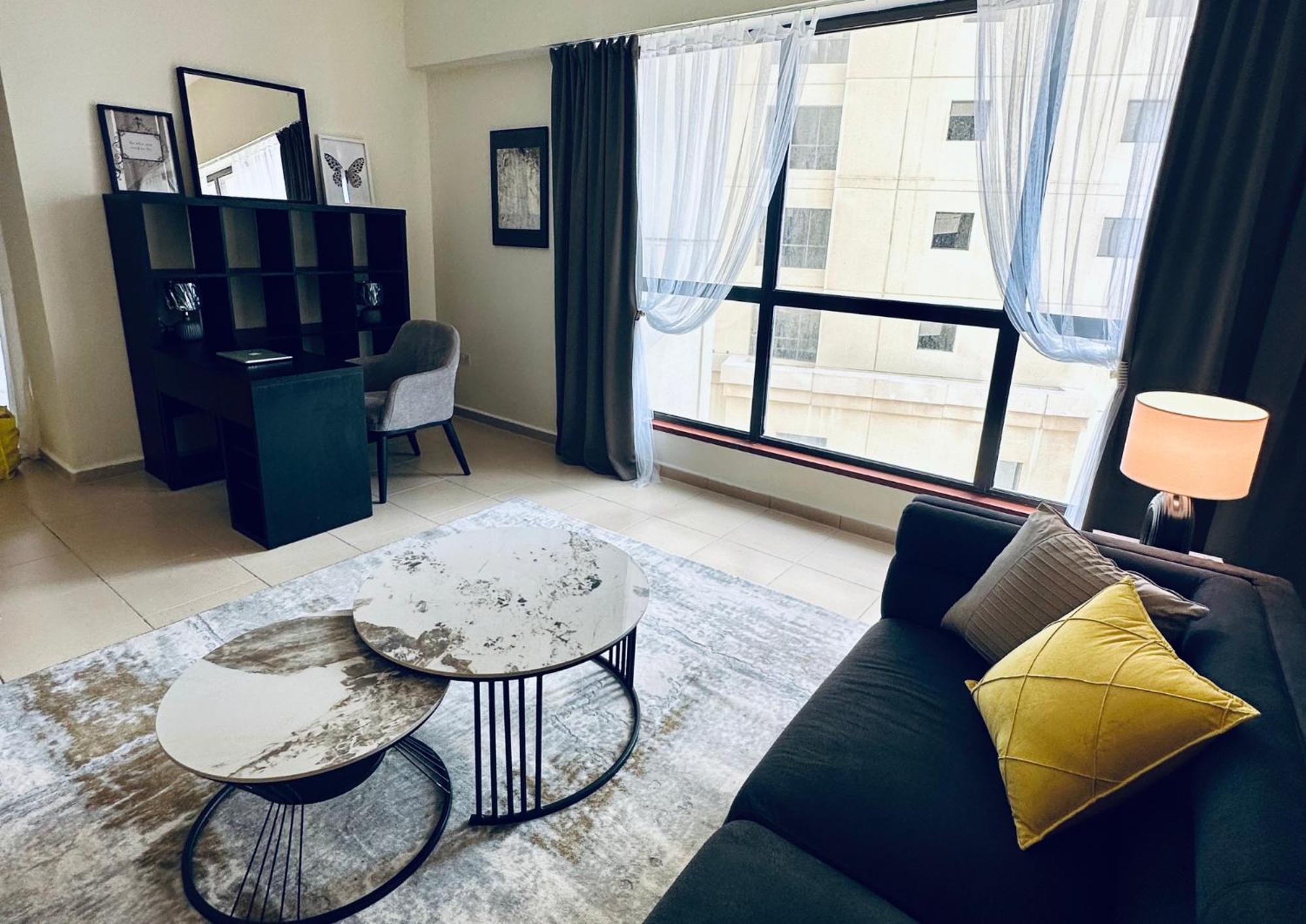 Apartament Bed Space In Marina Dubai