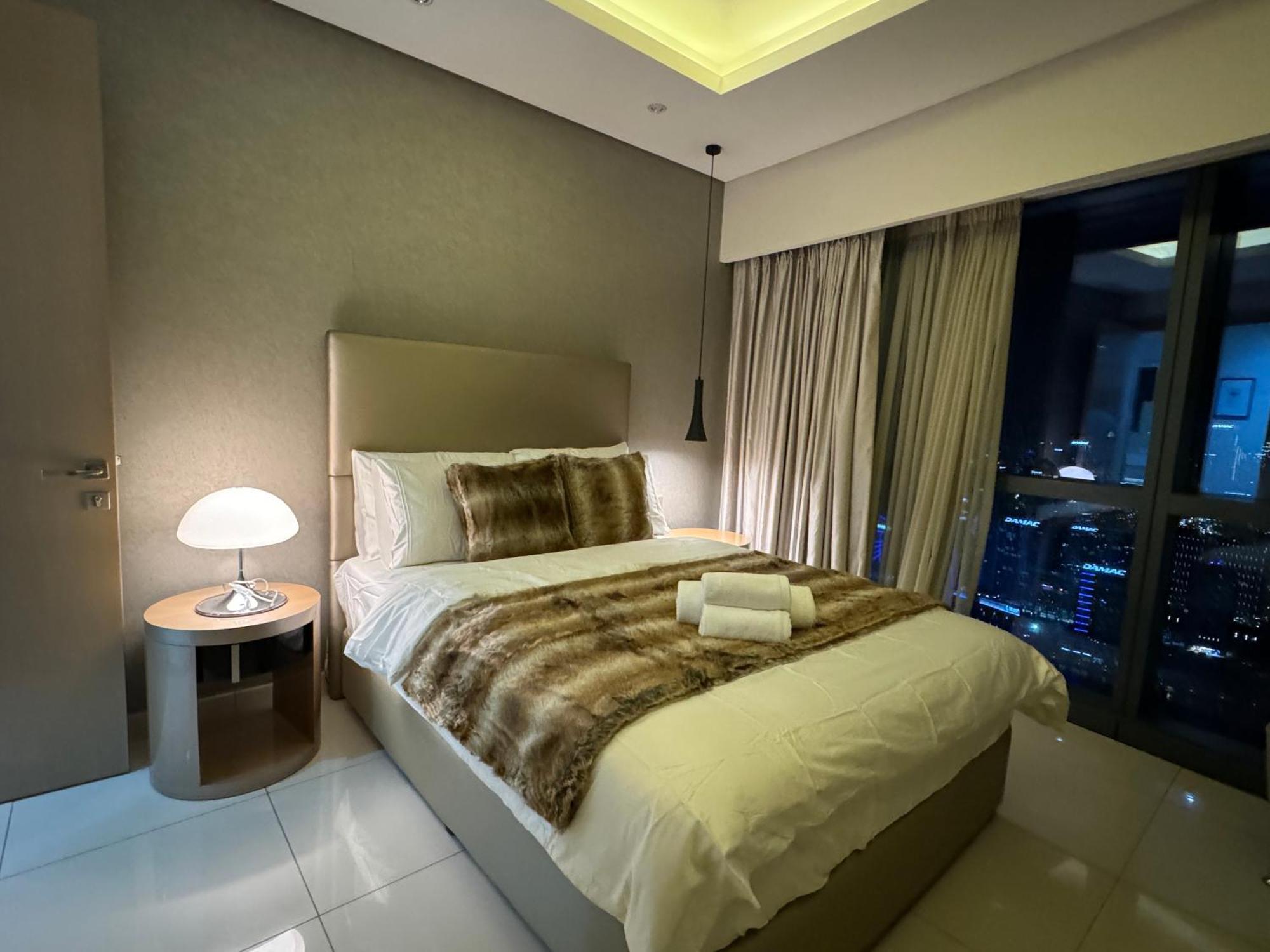 Apartment Royal By Damac Paramount Towers B Burj Khalifa Views