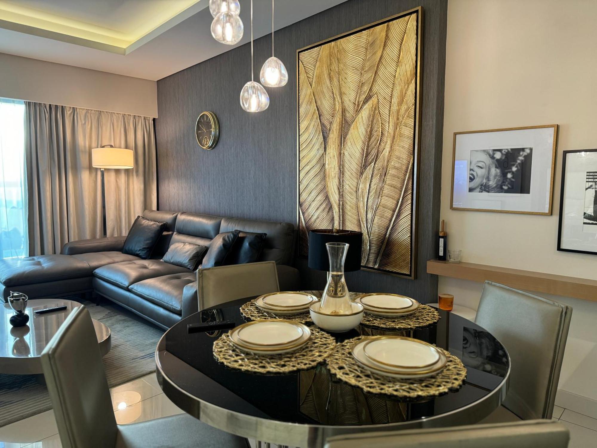 Royal By Damac Paramount Towers B Burj Khalifa Views