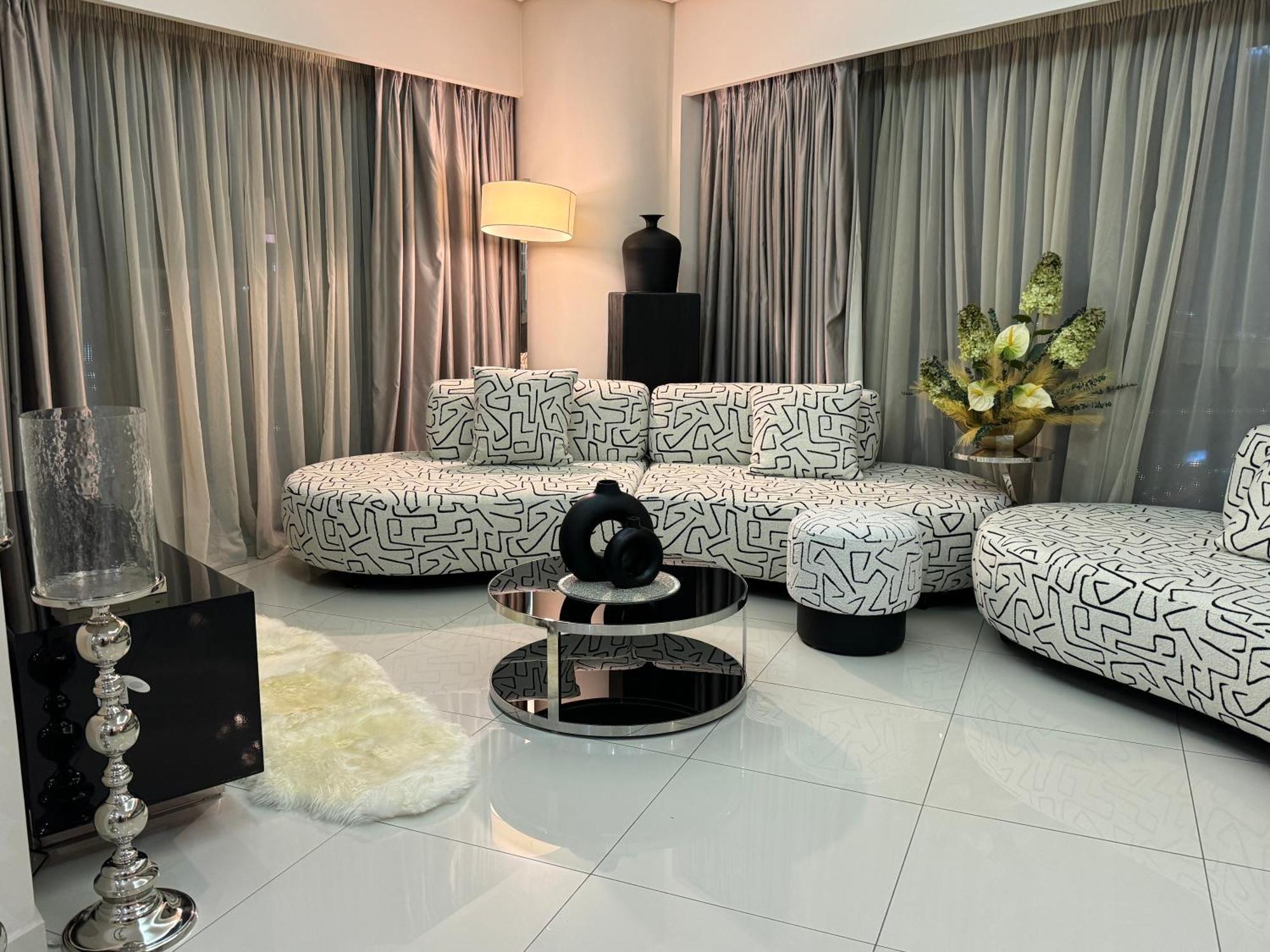 Royal By Damac Paramount Towers B Burj Khalifa Views