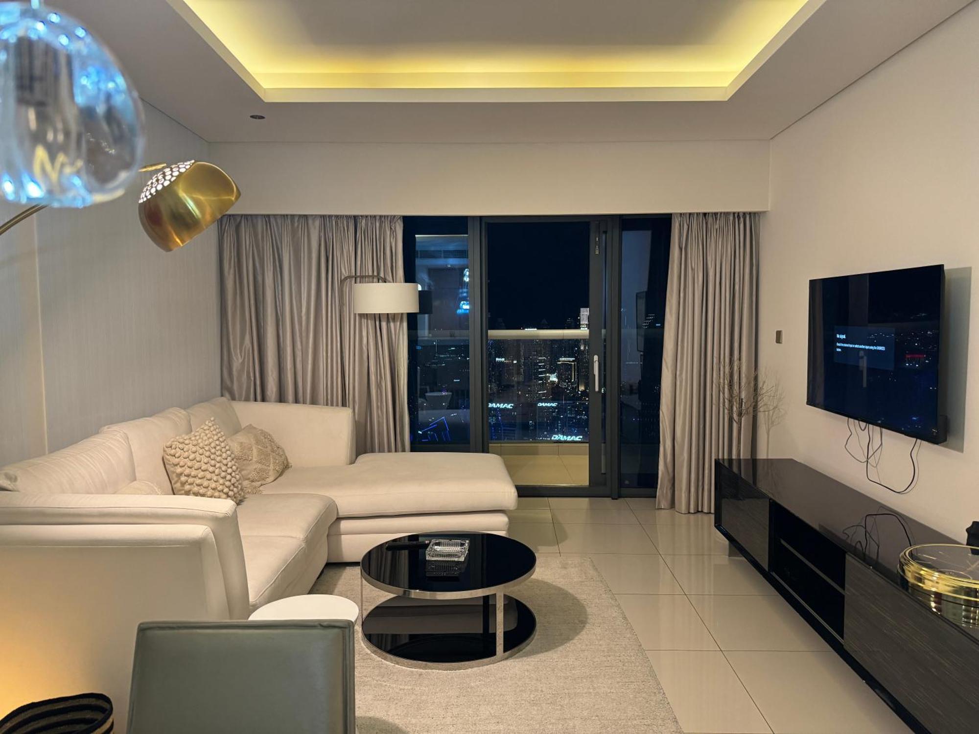 Apartment Royal By Damac Paramount Towers B Burj Khalifa Views
