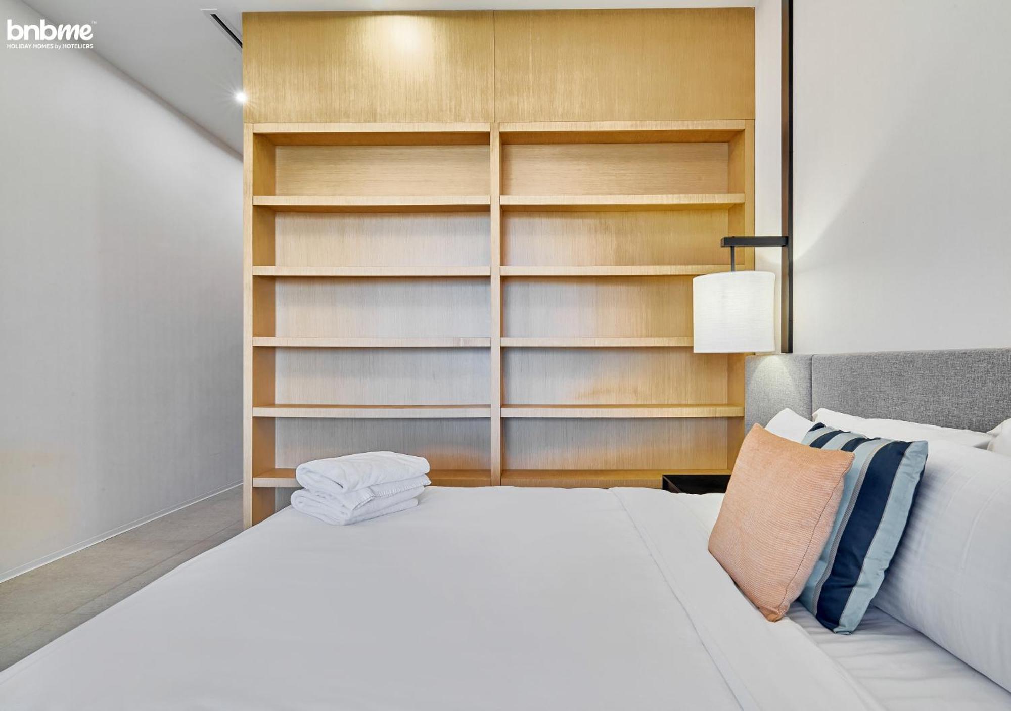 Bnbmehomes Style Living With Access Apartemen *