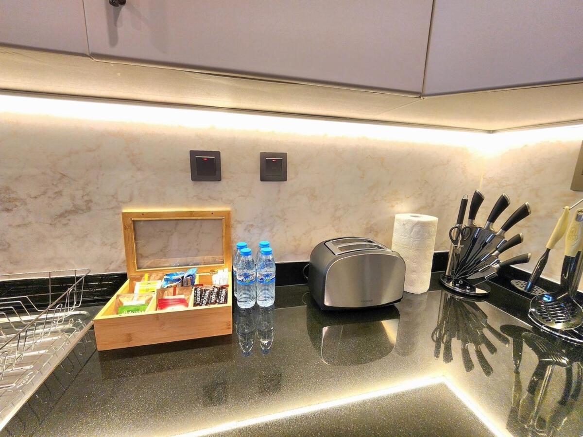 Lux 1br High-floor In Marina Appartement *