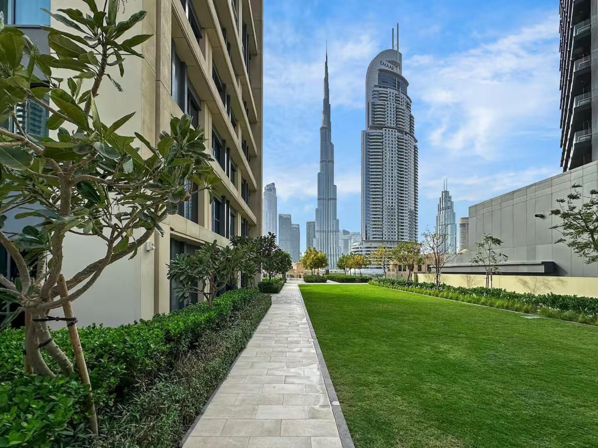 Walk To Mall- Enjoy Burj Khalifa Show Lägenhet *