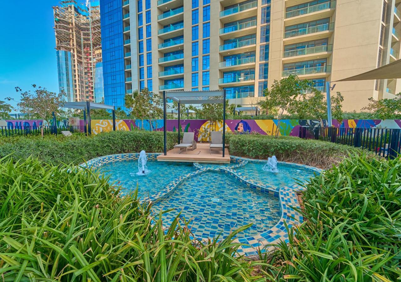 Appartamento Stylish 2br In Aykon With Pool & Gym Access