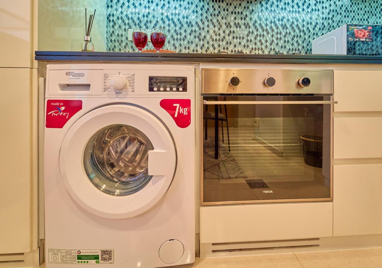 Stylish 2br In Aykon With Pool & Gym Access *
