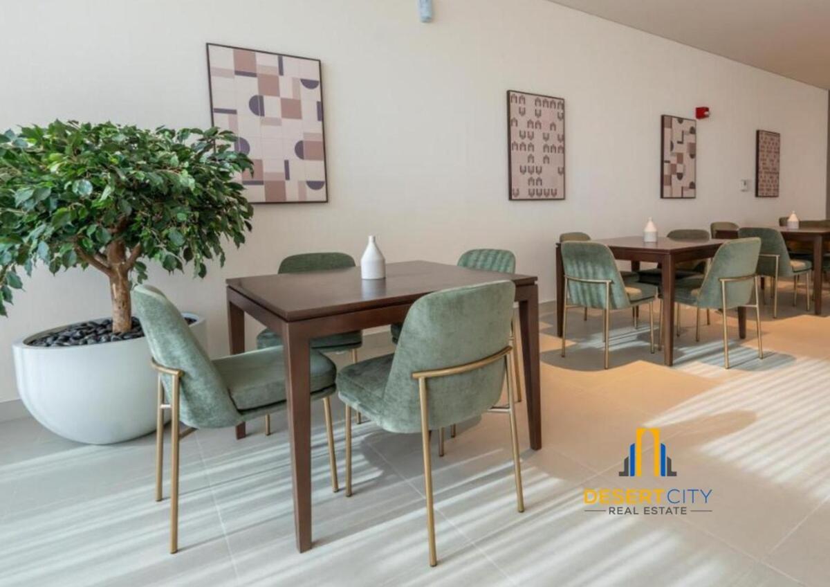 Cozy & Modern 1 Bedroom In Downtown Dubai, Hosted By Desert Dubaï