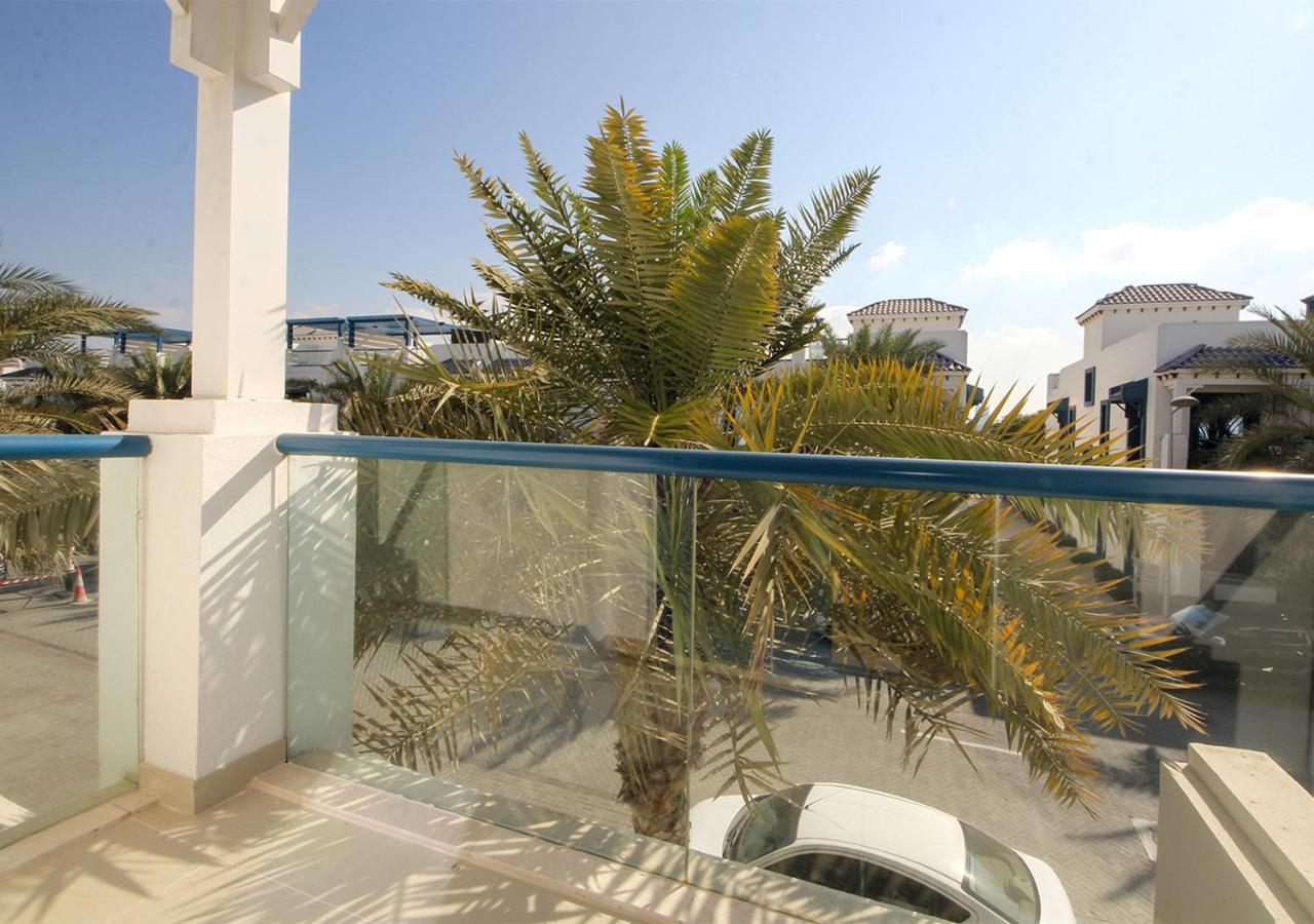 Breathtaking With Roof Garden And Access Villa Dubaï