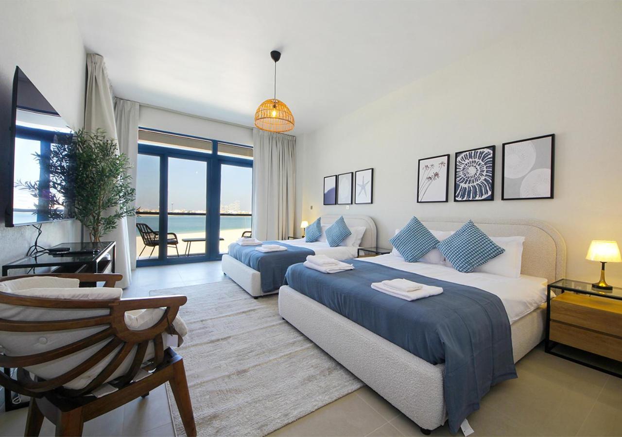Breathtaking With Roof Garden And Access Villa *