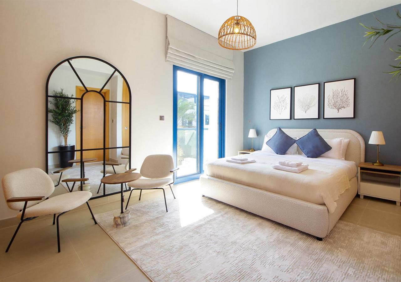 Breathtaking With Roof Garden And Access Villa
