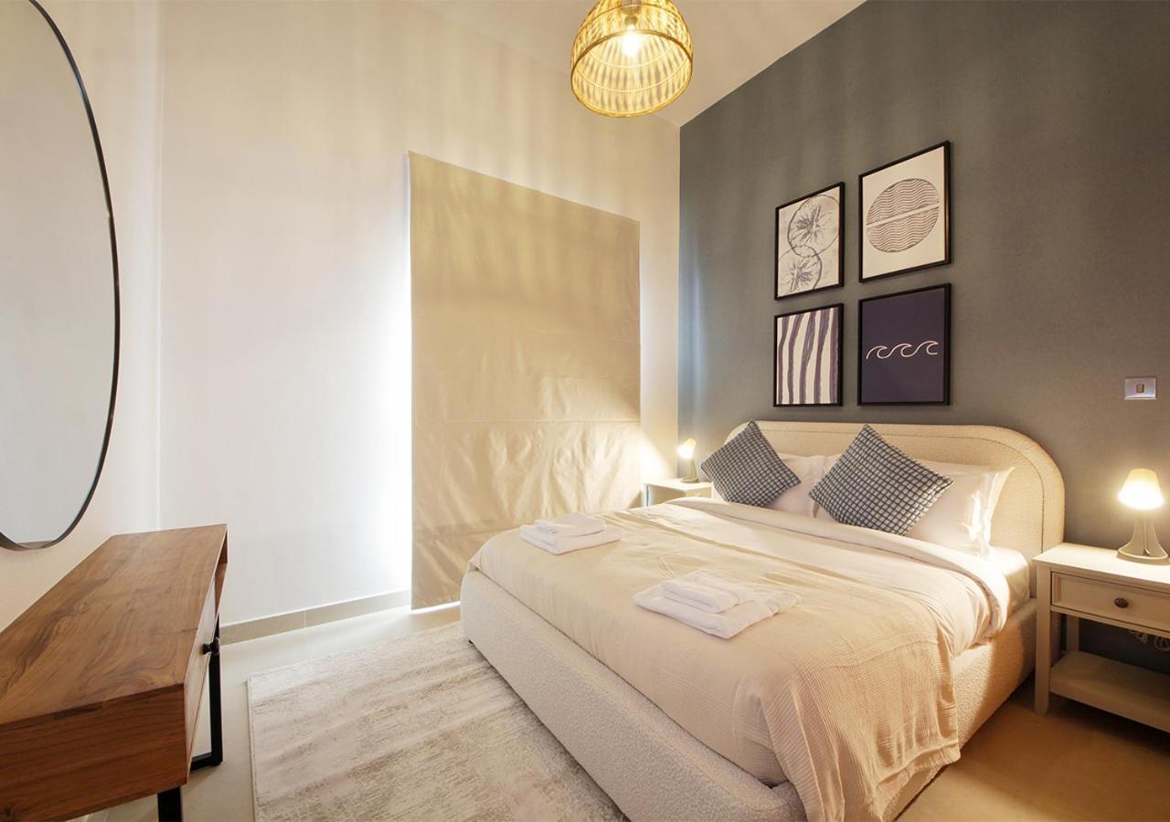 Breathtaking With Roof Garden And Access * Dubaï