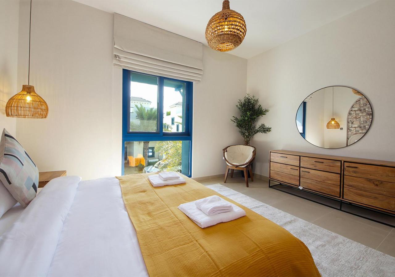 Breathtaking With Roof Garden And Access Villa *