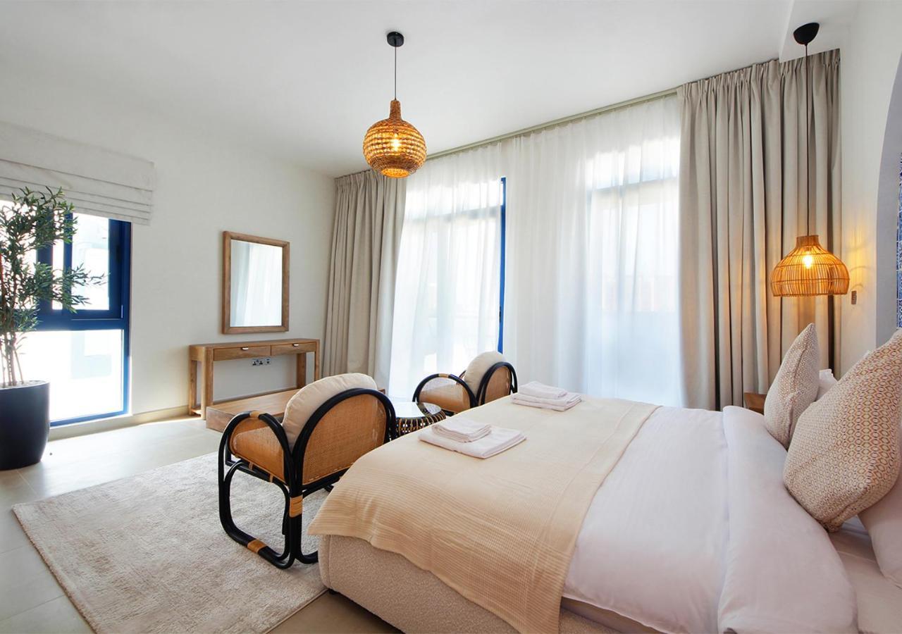 Breathtaking With Roof Garden And Access Villa Dubaï