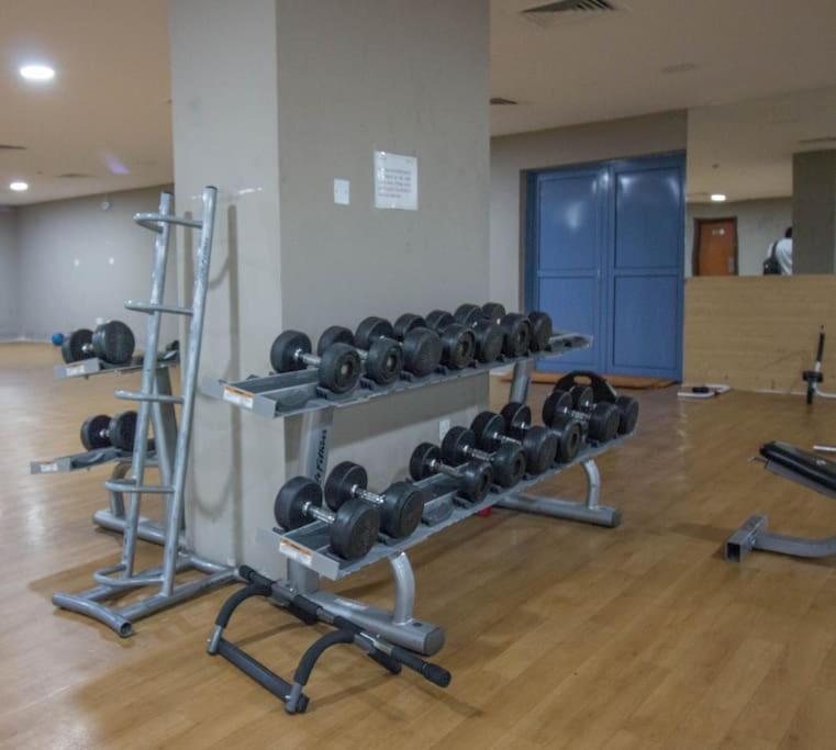 Ideal For Families -close To Amenities! *