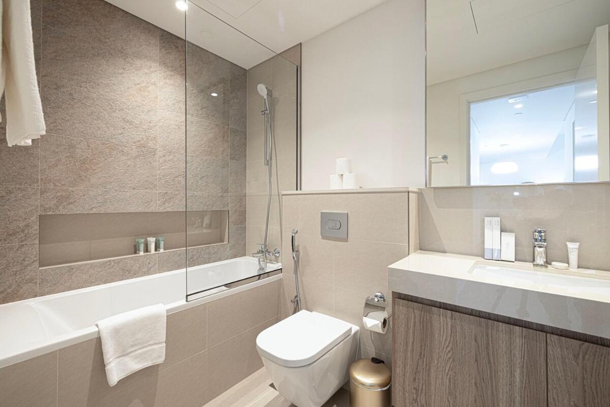 Charming 1-bed Luxury In Downtown Views Dubai