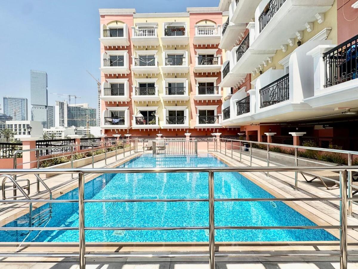 Homes2retreat - Very Spacious In The Heart Of Jvc Appartamento