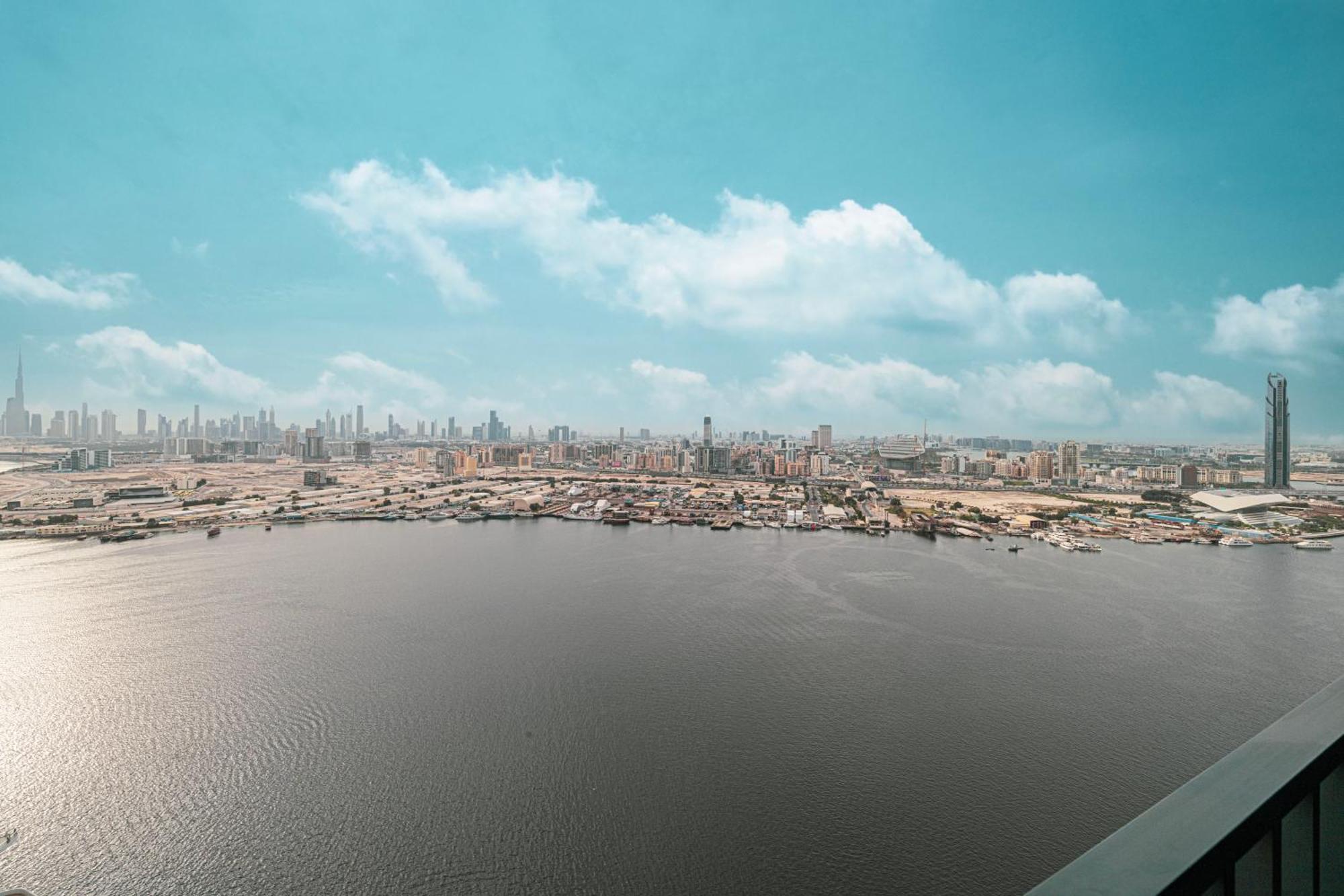 Emaar, Creek Edge Luxury Residences 2br Apartament Dubai