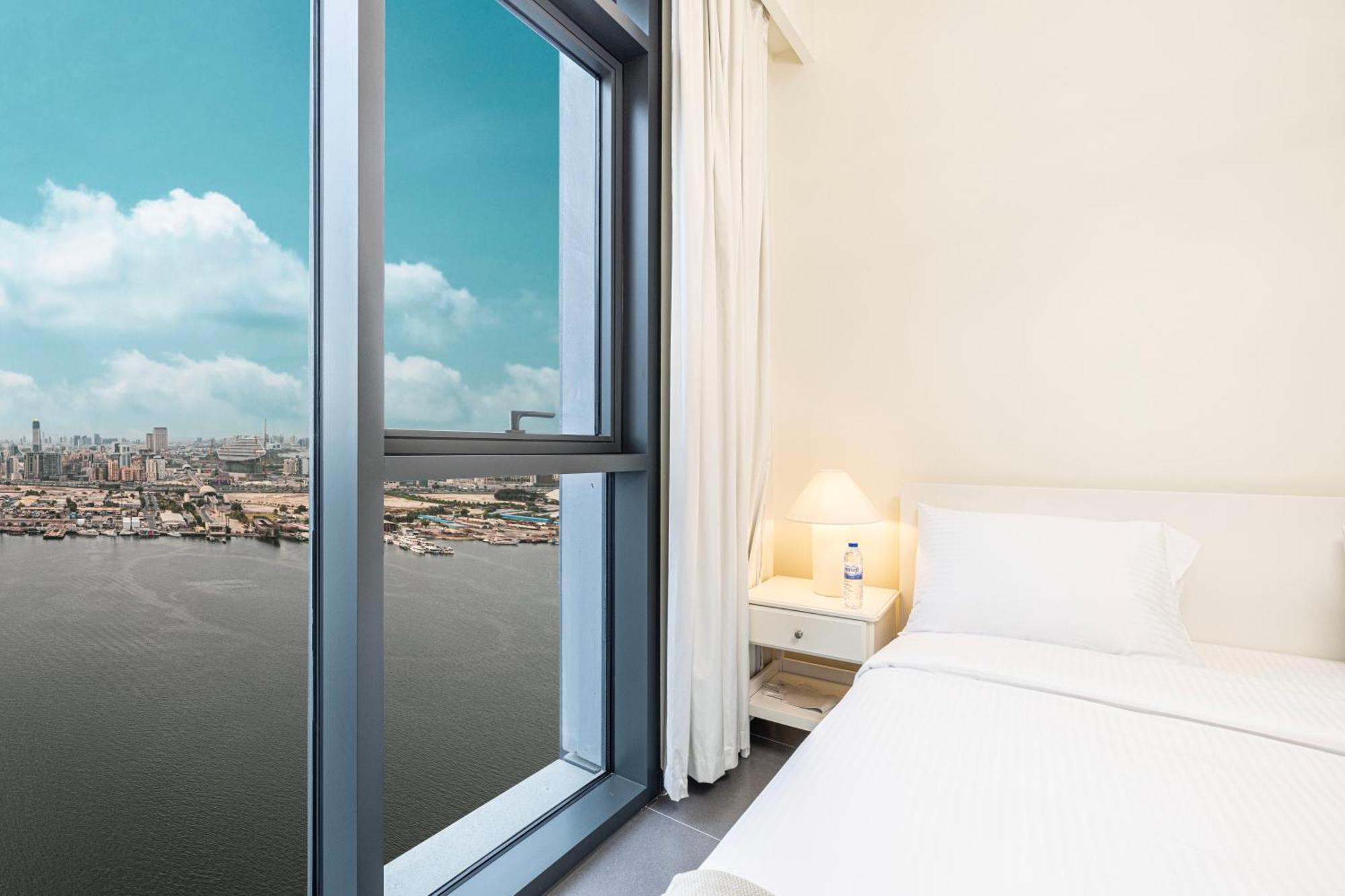 Emaar, Creek Edge Luxury Residences 2br Apartamento Dubái