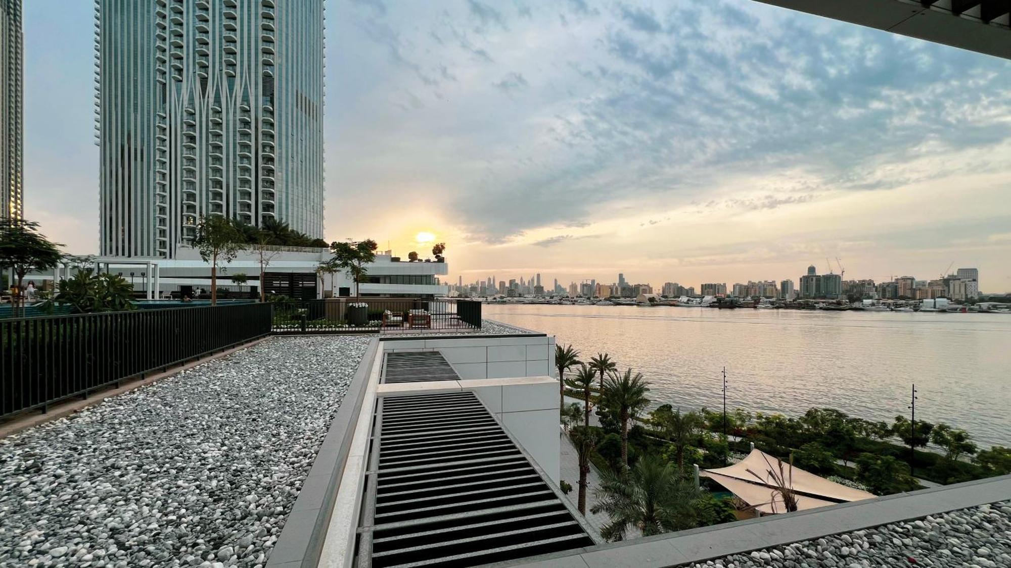 Emaar, Creek Edge Luxury Residences 2br Apartament Dubai