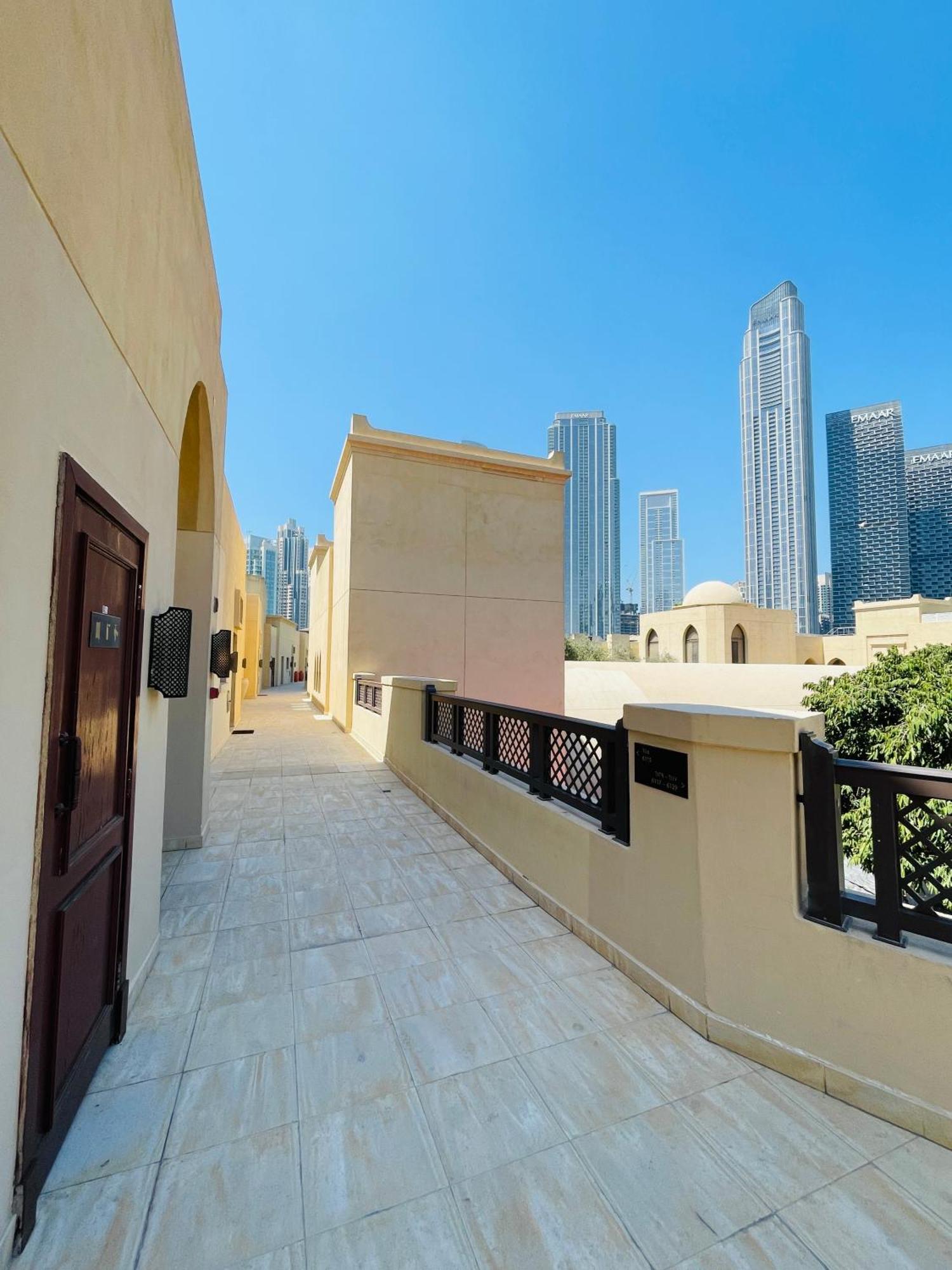 Lejlighed Breath-taking View Of The Iconic Burj Khalifa At Your Door Step *