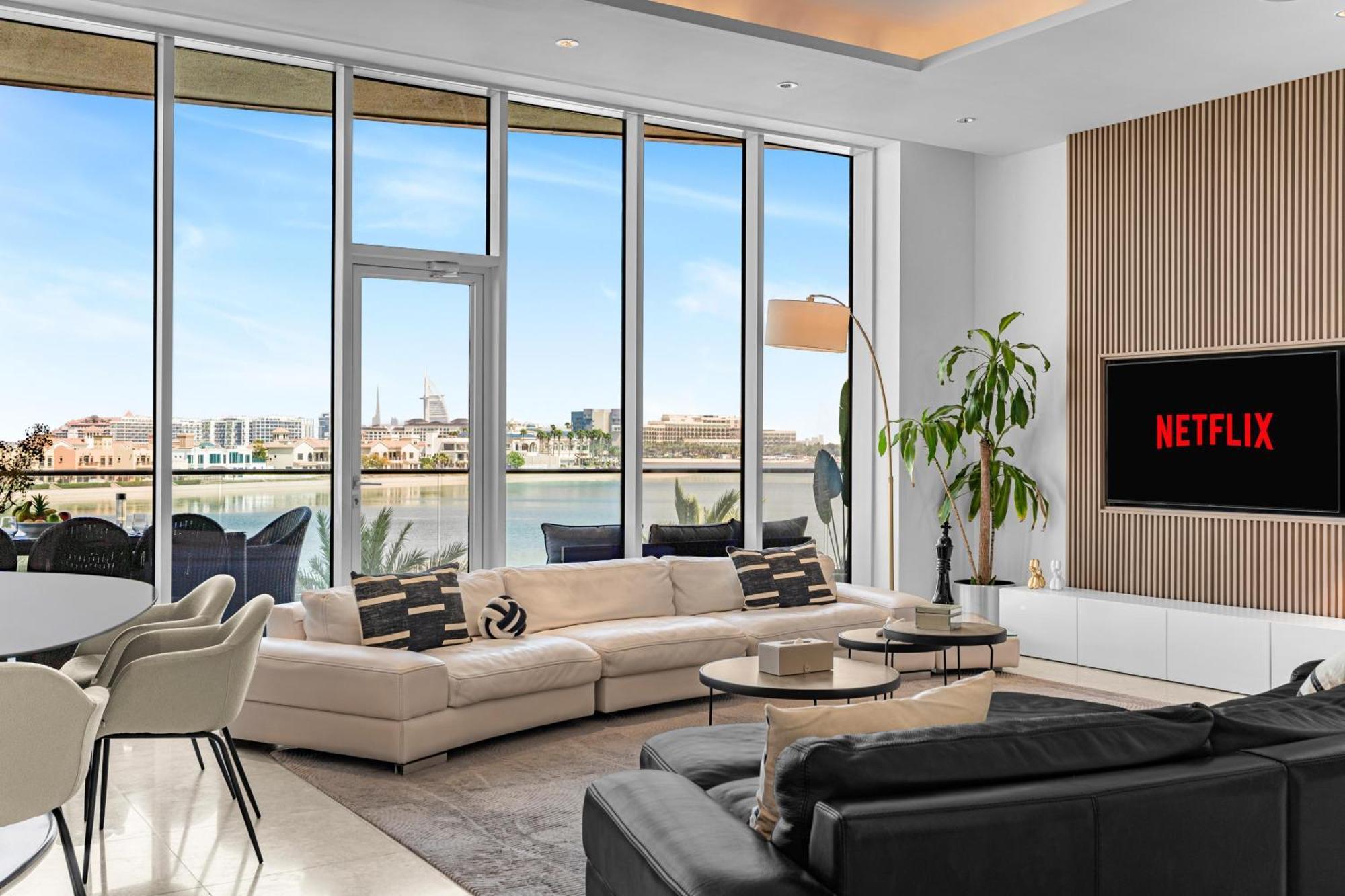 Apartamento Tiara Deluxe 3 Bedroom With Private Beach, Burj & Atlantis Sea View