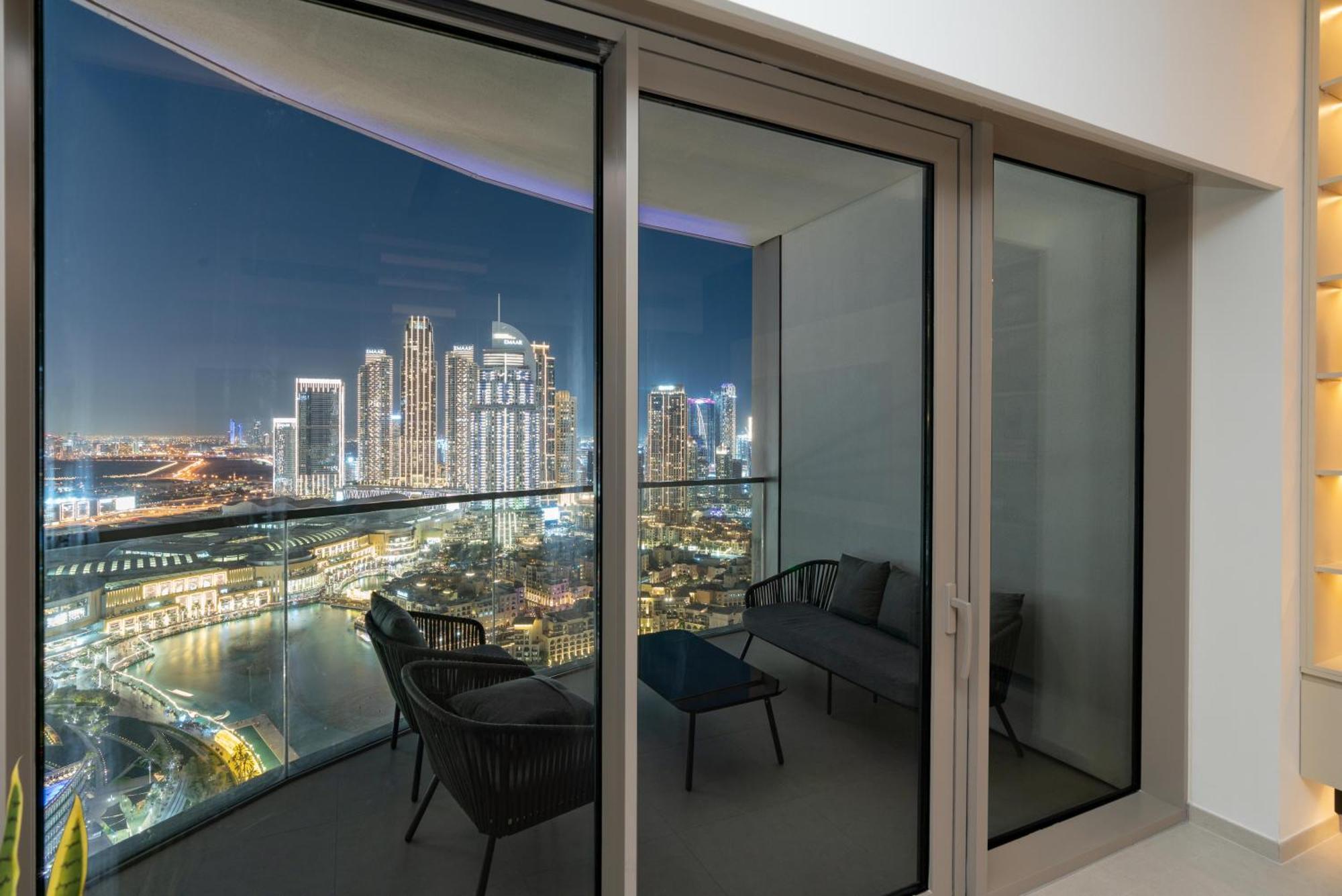 Grande 12 Opera District - Mesmerizing Full Burj & Fountain View Luxury Opera Unit Apartamento Dubái