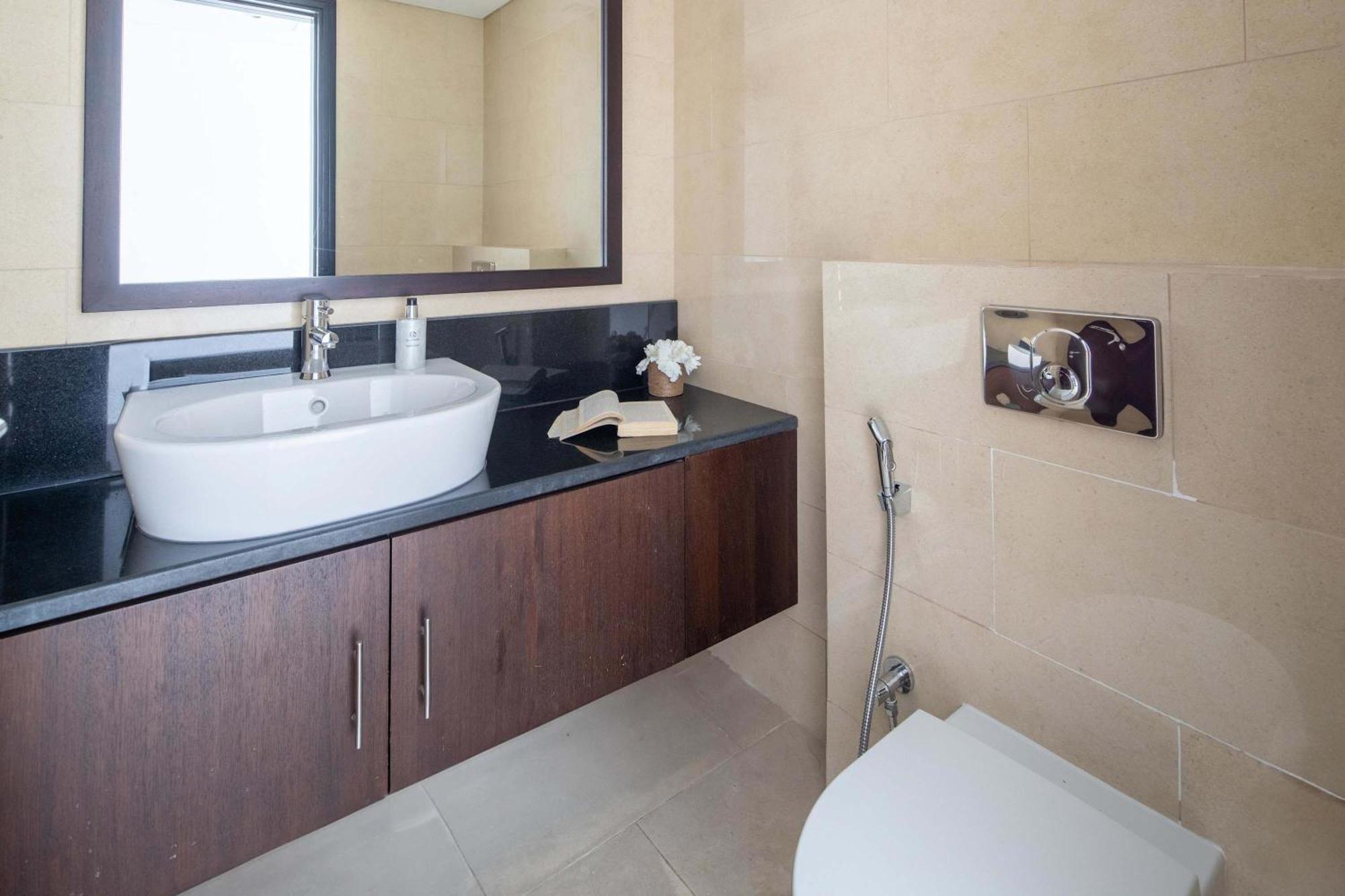 Hotel de apartamente Frank Porter - Laguna Tower