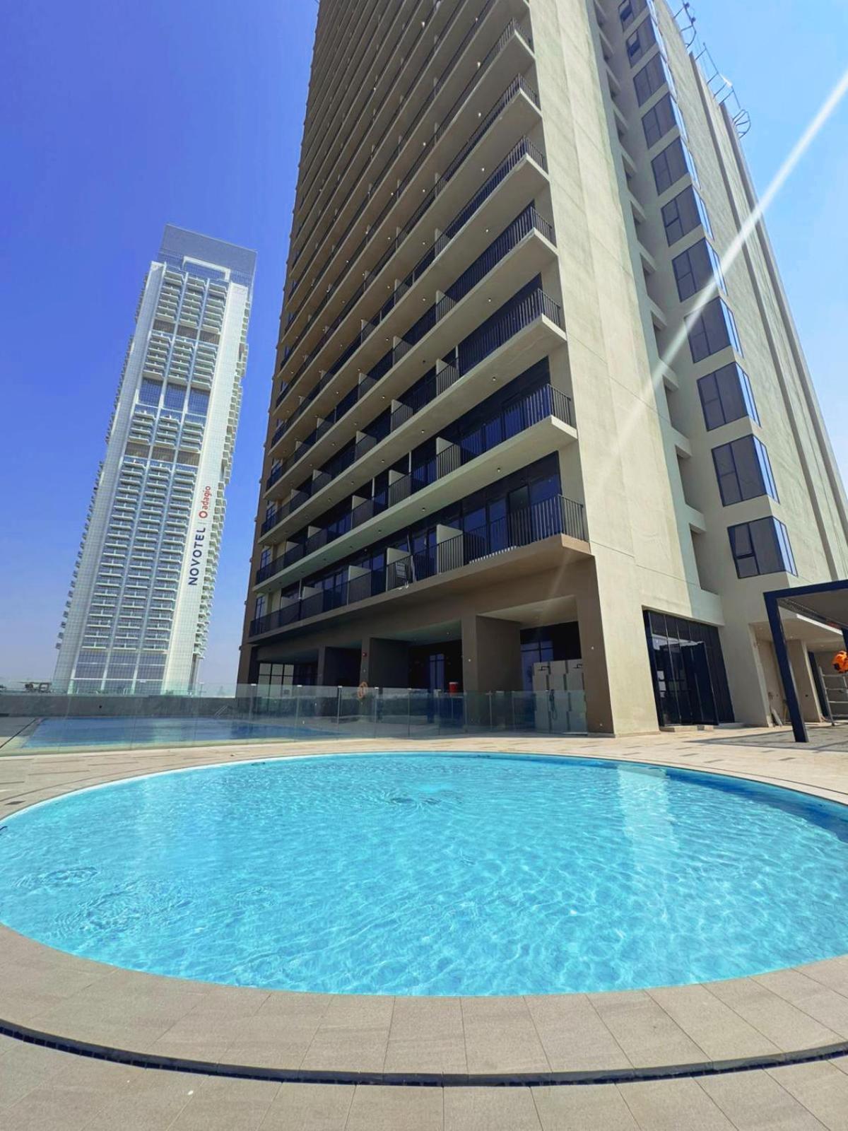 The Community Hotell *