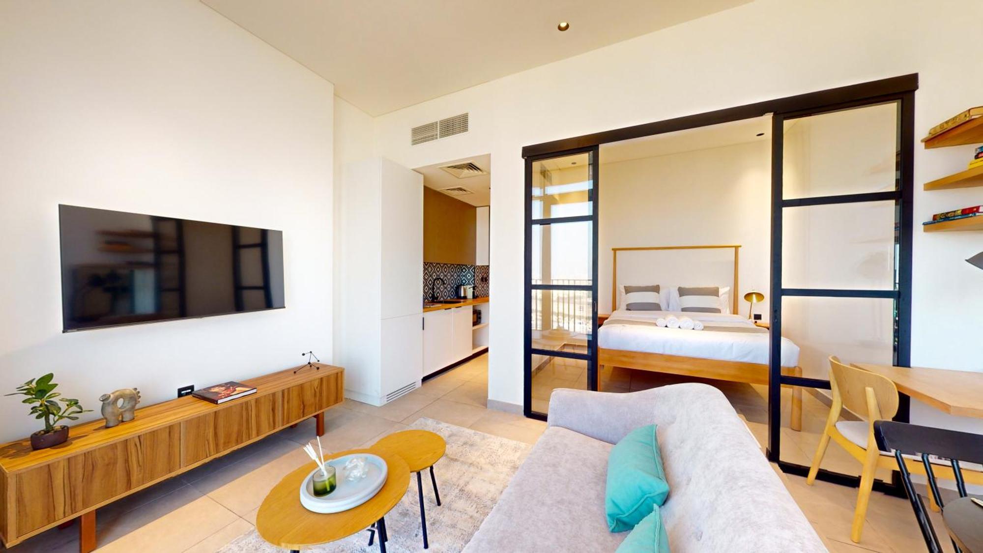 The Community Hotell