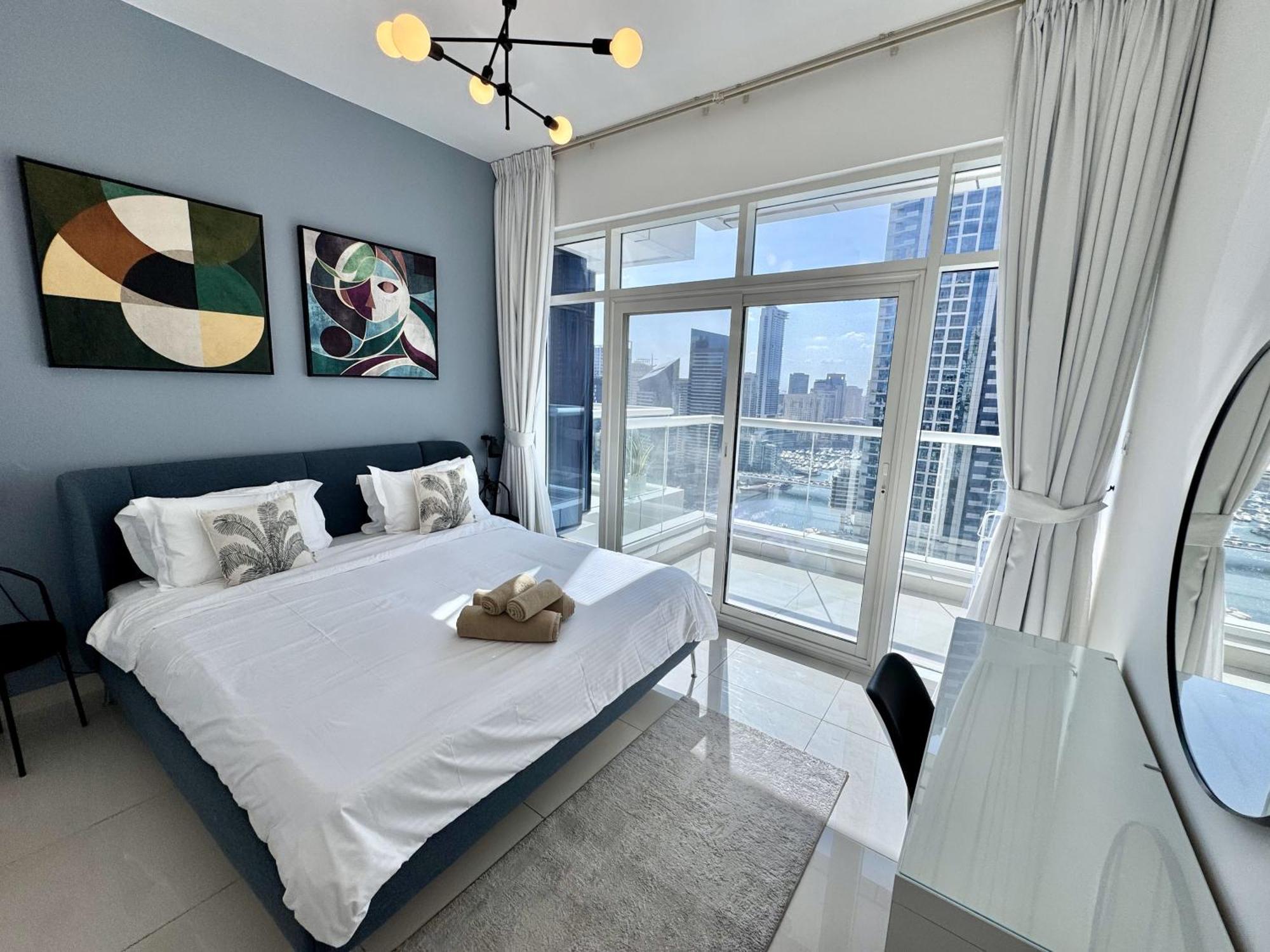 Sunrise Homes - 2 Bedroom With Panoramic Marina Views Apartament *