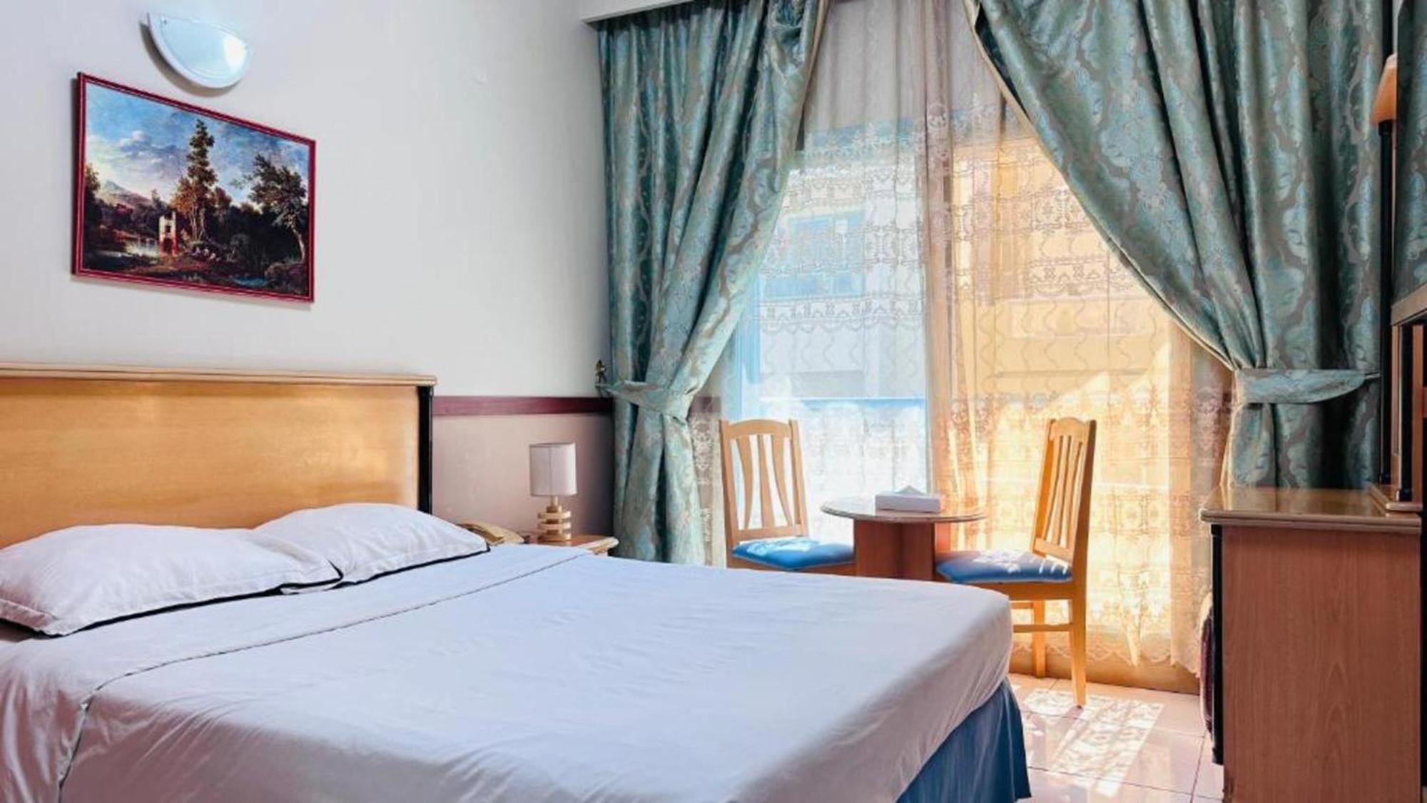 Belvilla Luxury San Marino Near Deira Clock Tower Hotel Dubái