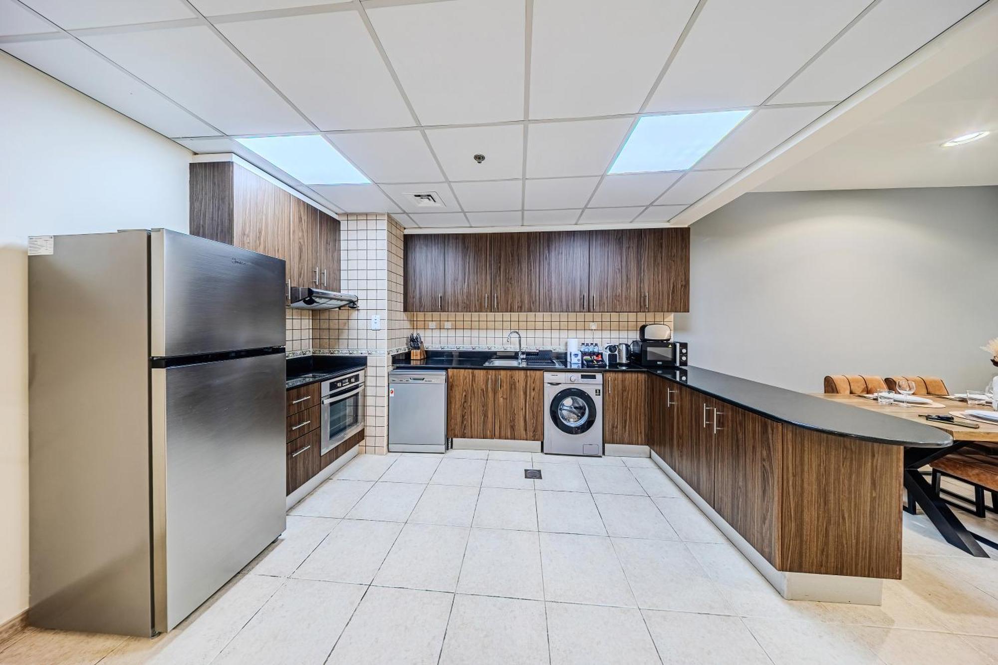 Cozy 1 Bedroom In Elite Apartamento