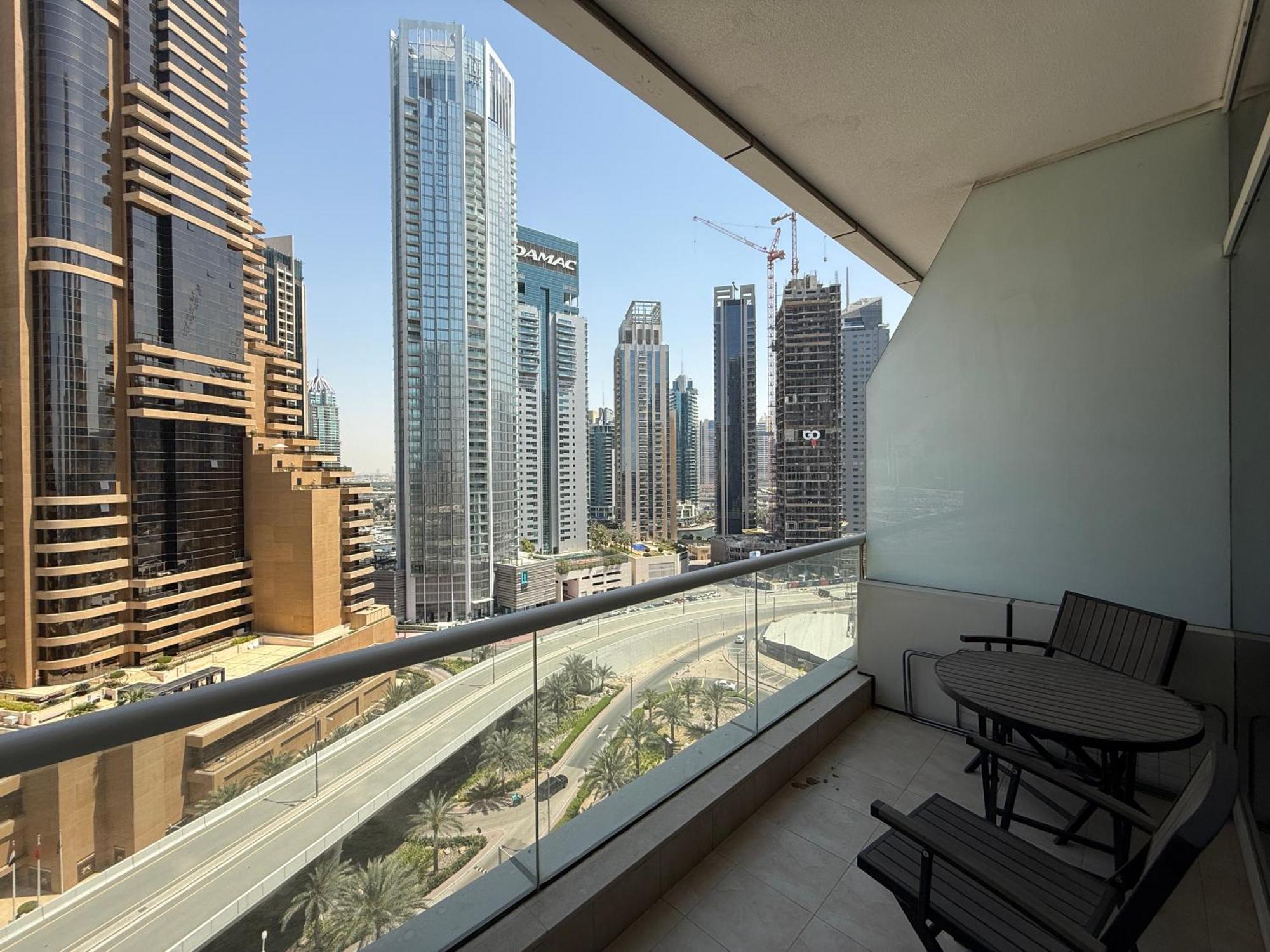 Cozy At Botanica Tower Marina By Gardenia Appartement Dubaï