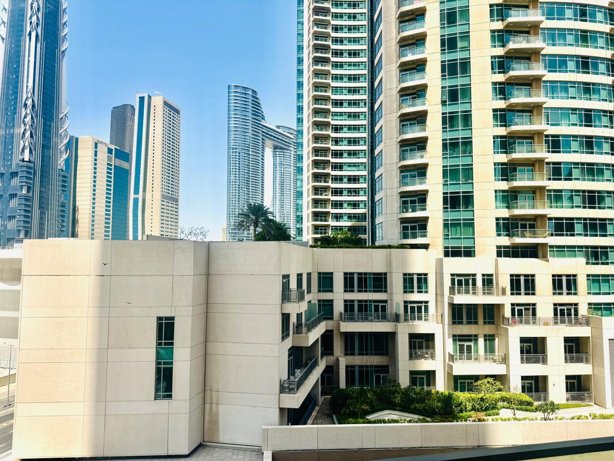Venduras Homes - Tower, Downtown Dubai, Burj Views Dubai