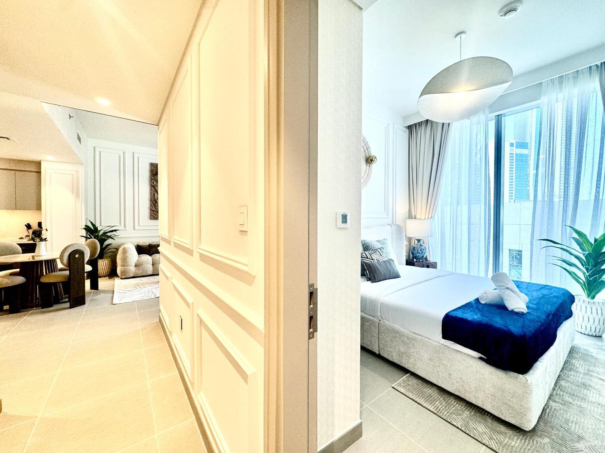 Venduras Homes - Tower, Downtown Dubai, Burj Views Apartemen