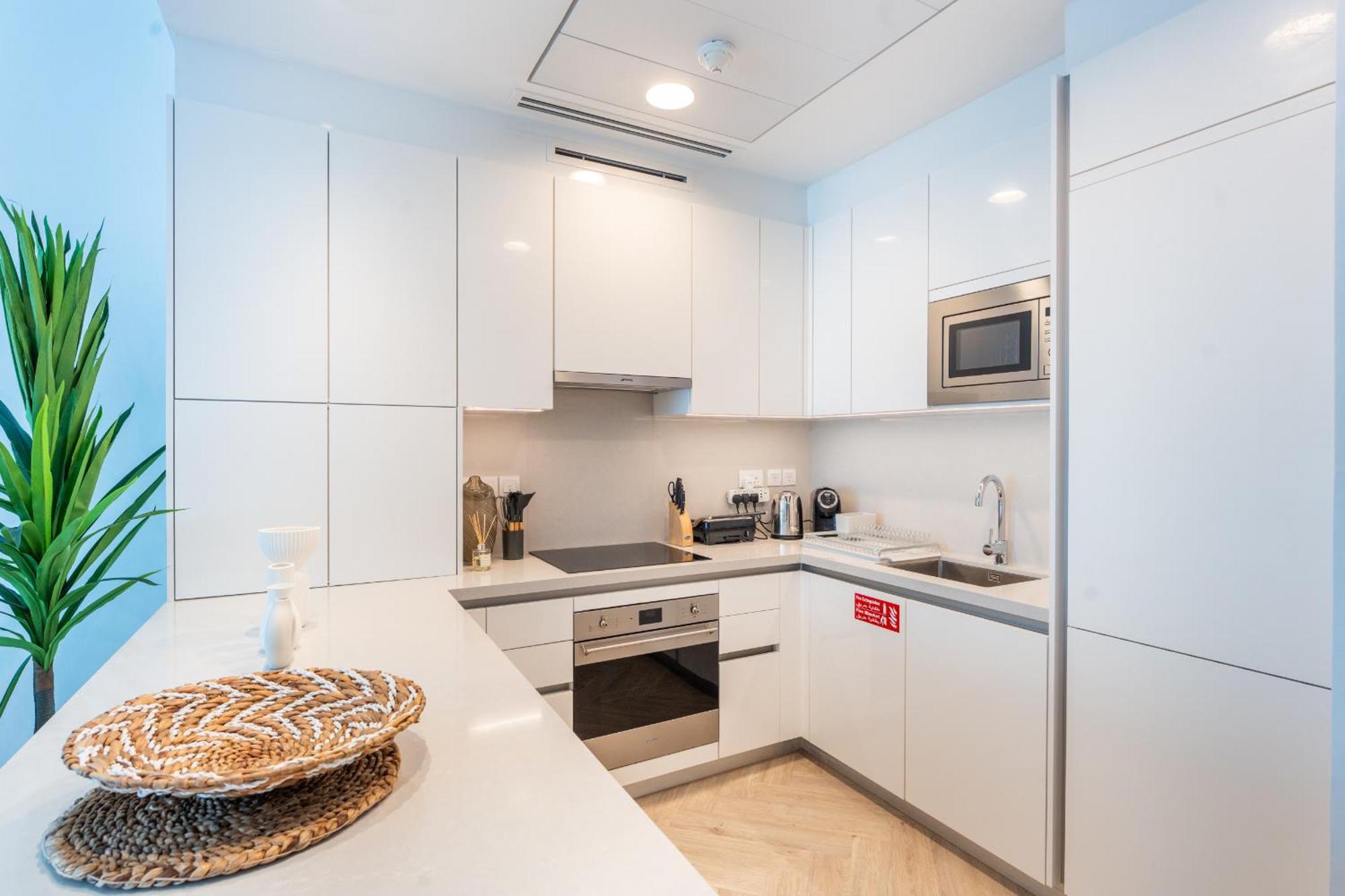 1 Bedroom In Canal Front Al Wasl By Pk Holidays Appartement Dubaï
